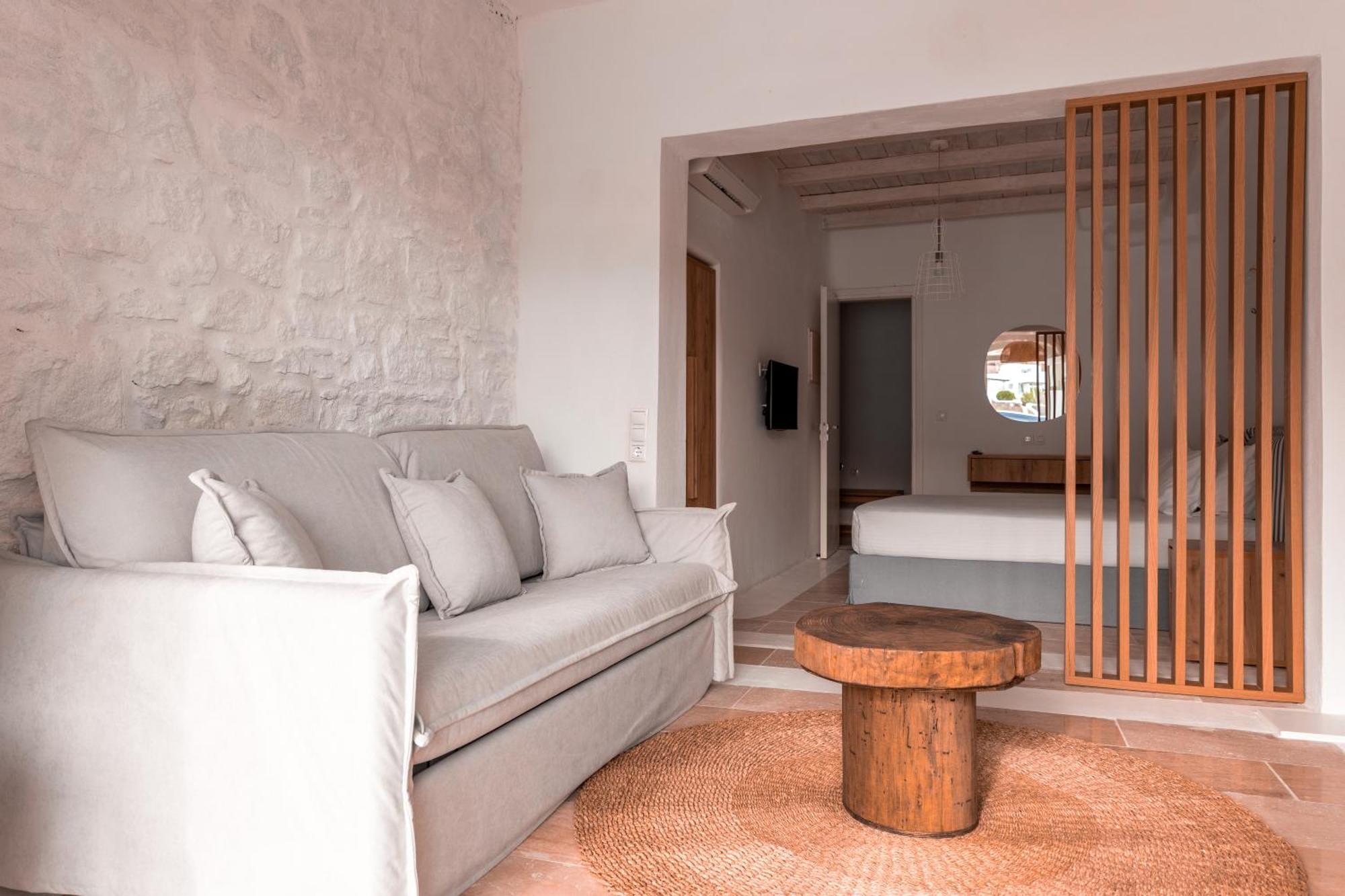 Senses Luxury &