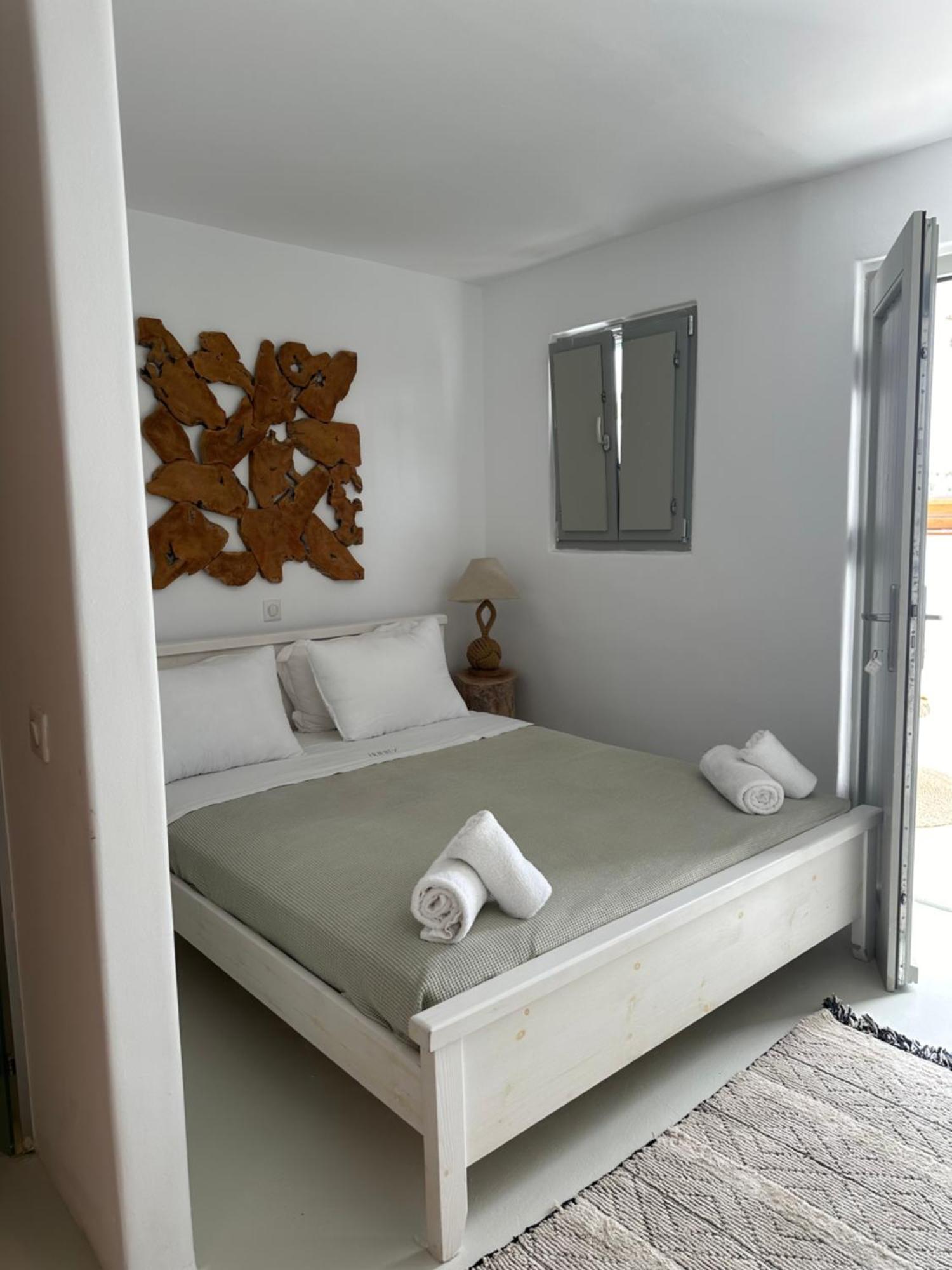 Trinity Mykonos - Beachfront Hotel
