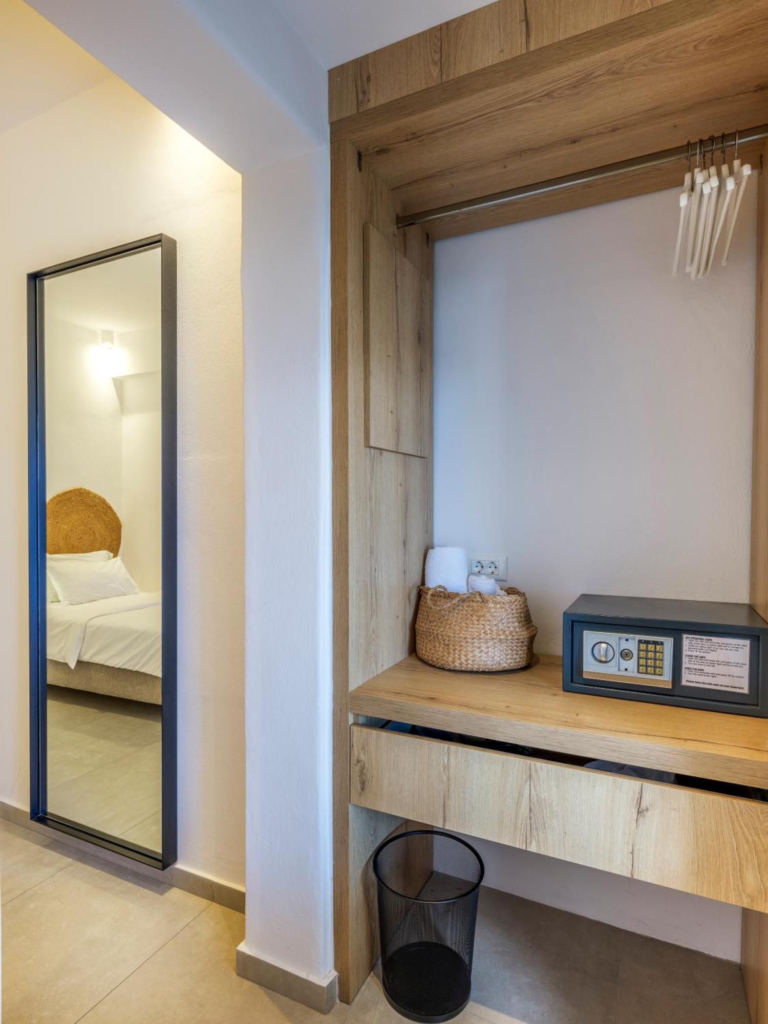 Jason Hotel 3*