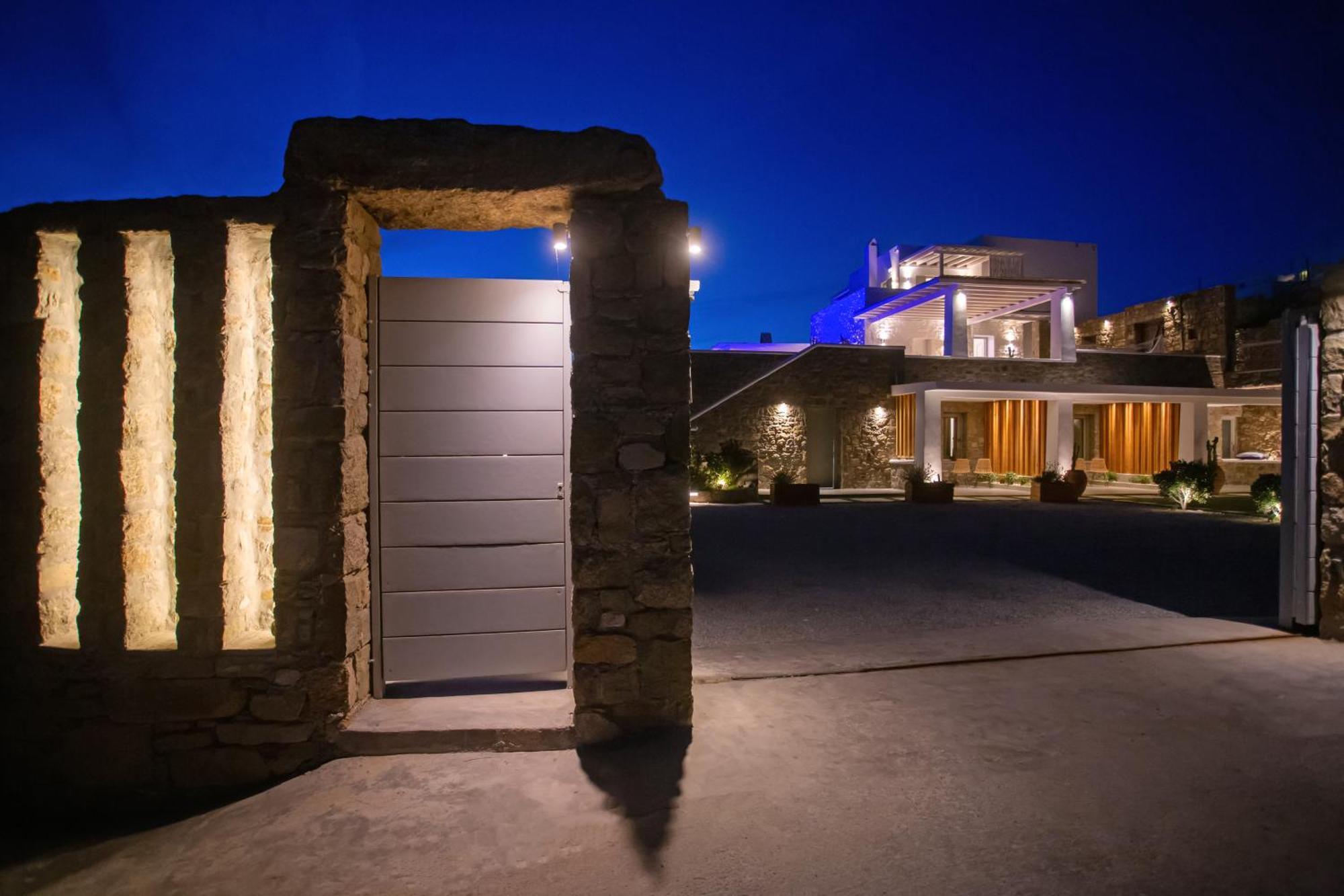 Panamera Mykonos, Private Heaven, Supreme View! Pousada