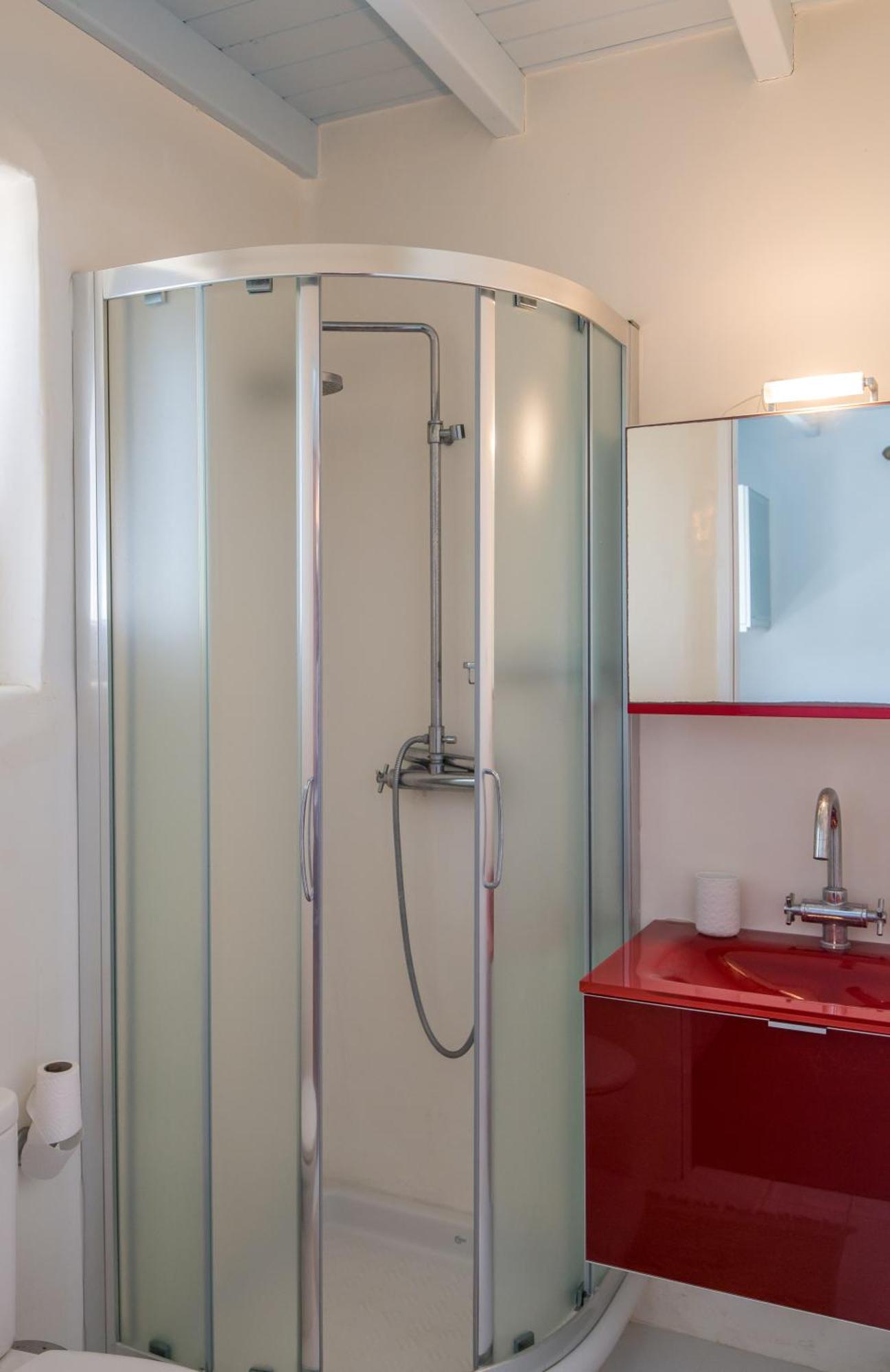 Cosy Three Bedroom In Agios Sostis Mykonos Town