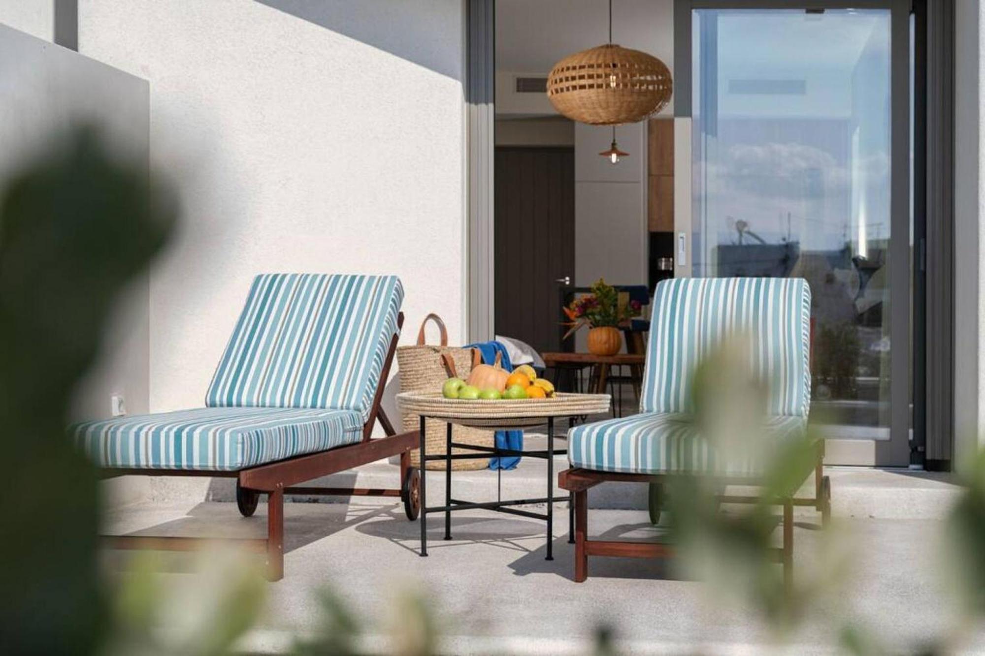 Naxos Blue Dream With Pool