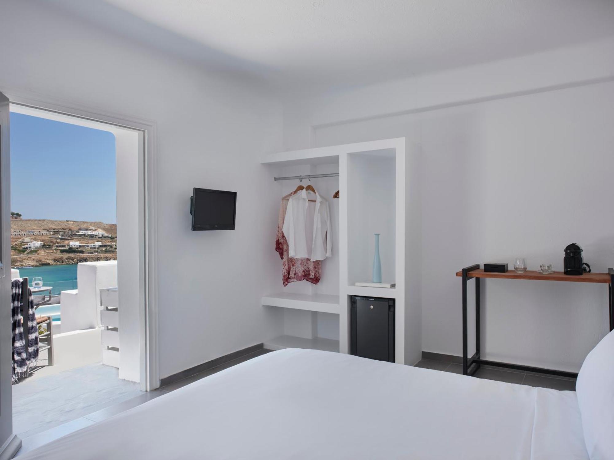 Pietra E Mare - Mykonos Moments Hotel 4*