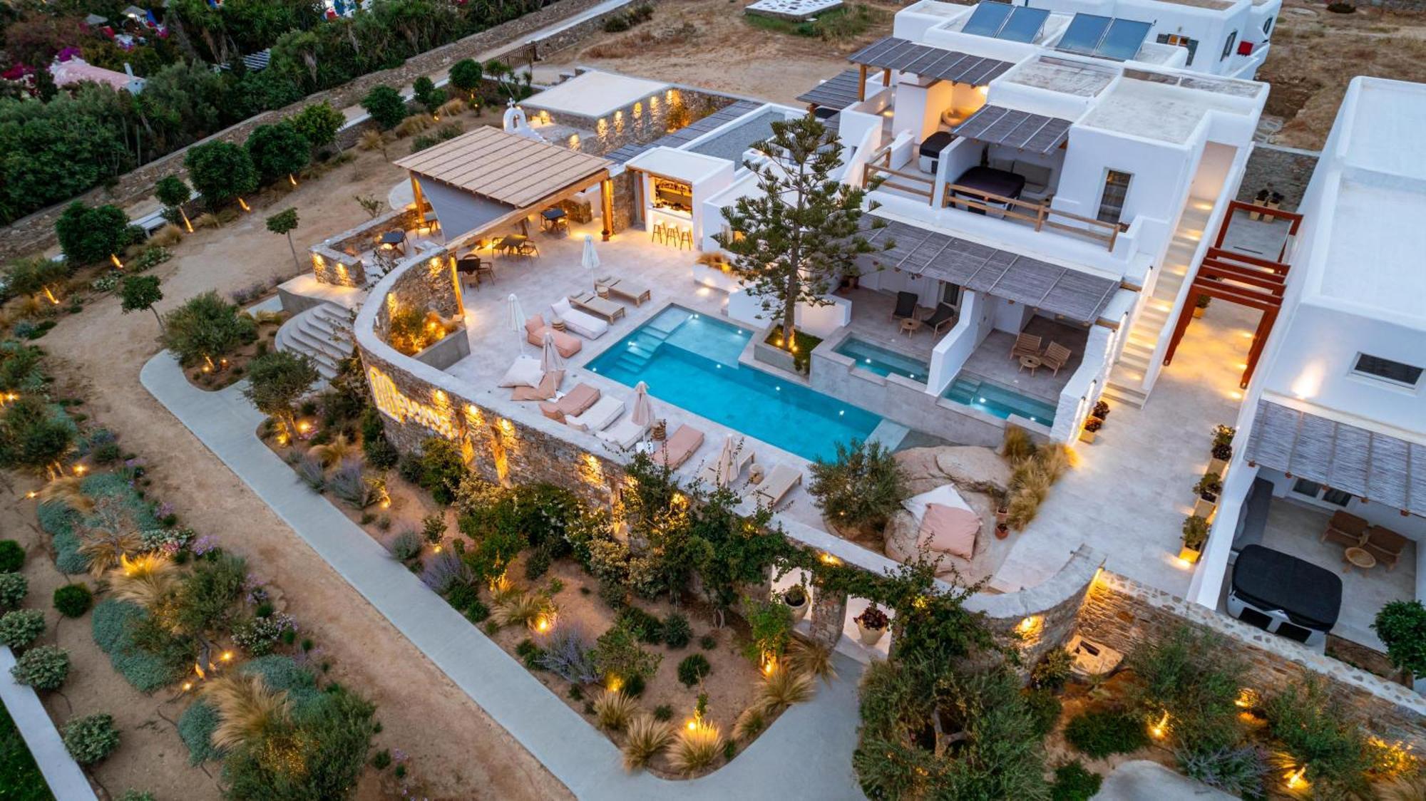 Oliving Mykonos Luxury Hotel 4*