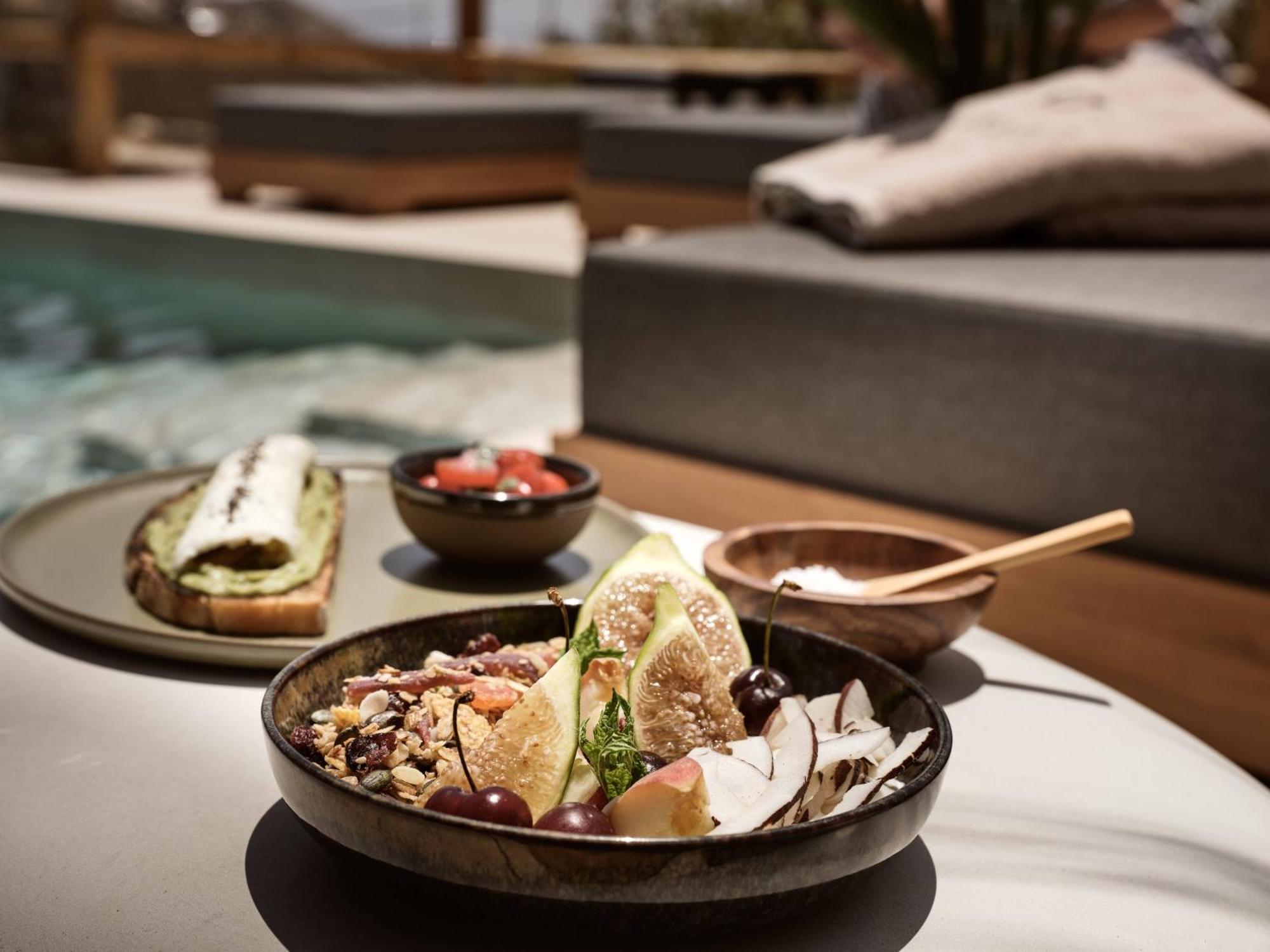 Anemelia Mykonos Hotel