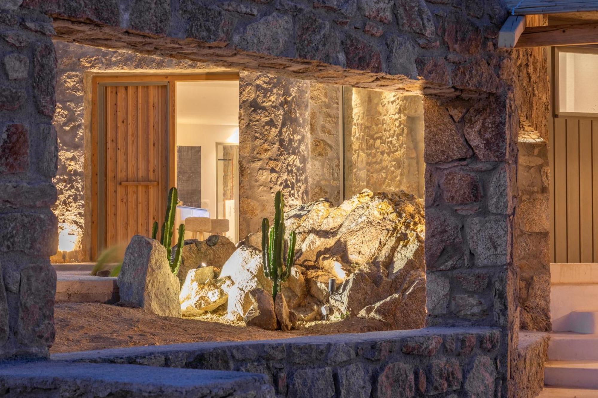 Villa Citadel Natural Stone *