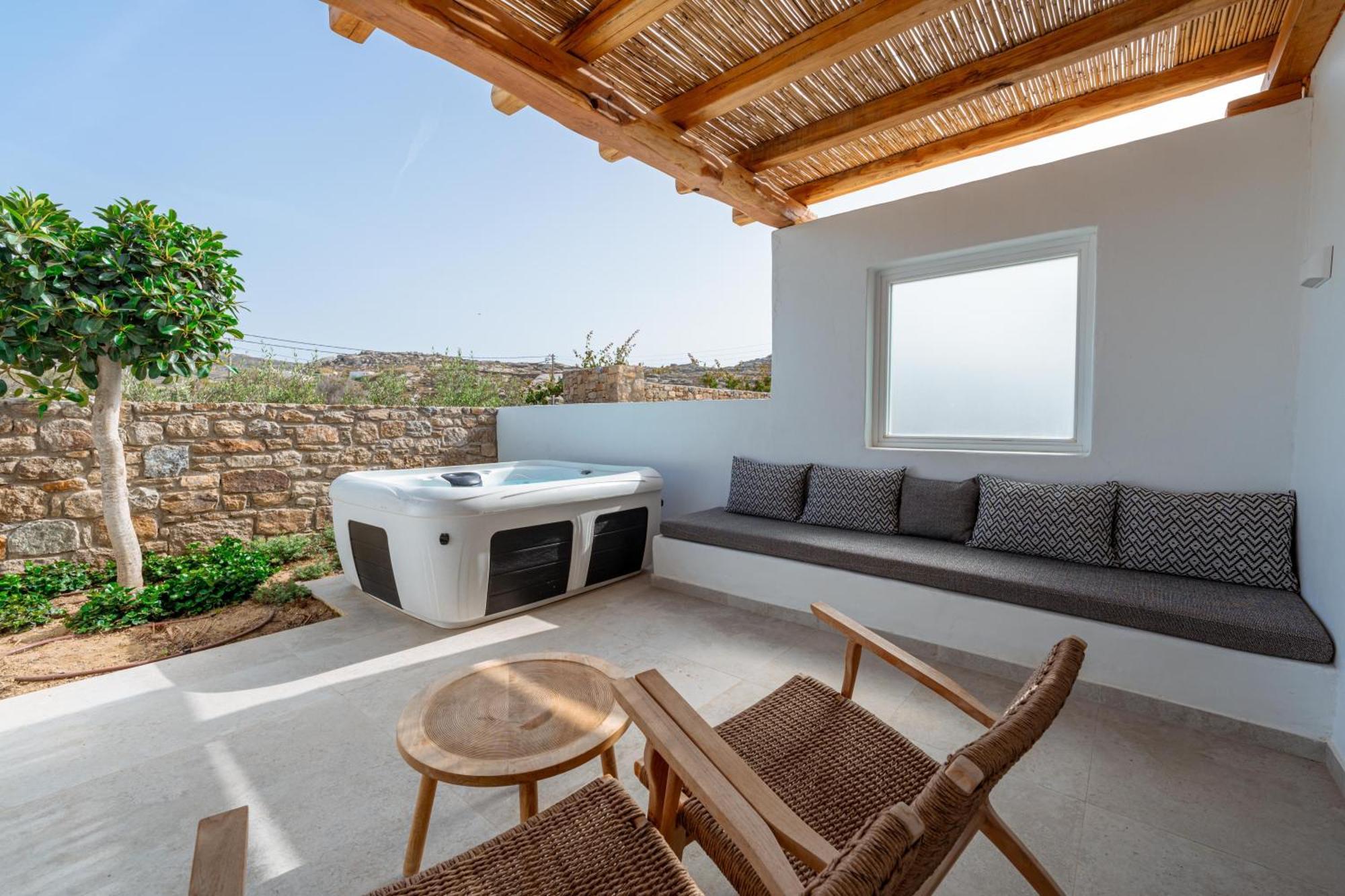 Oliving Mykonos Luxury Hotel