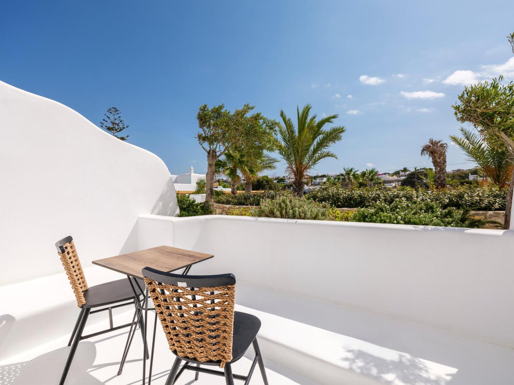 Axel Mykonos - Adults Only