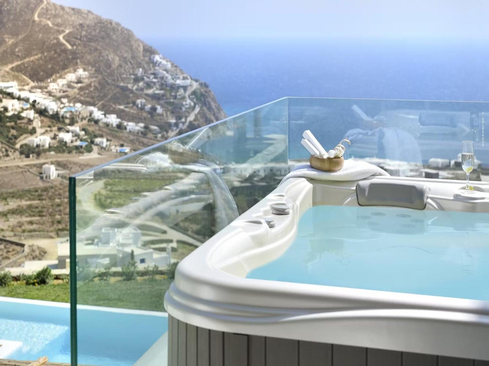 Villa Coastal Retreat With Wellness Ftelia (Mykonos)