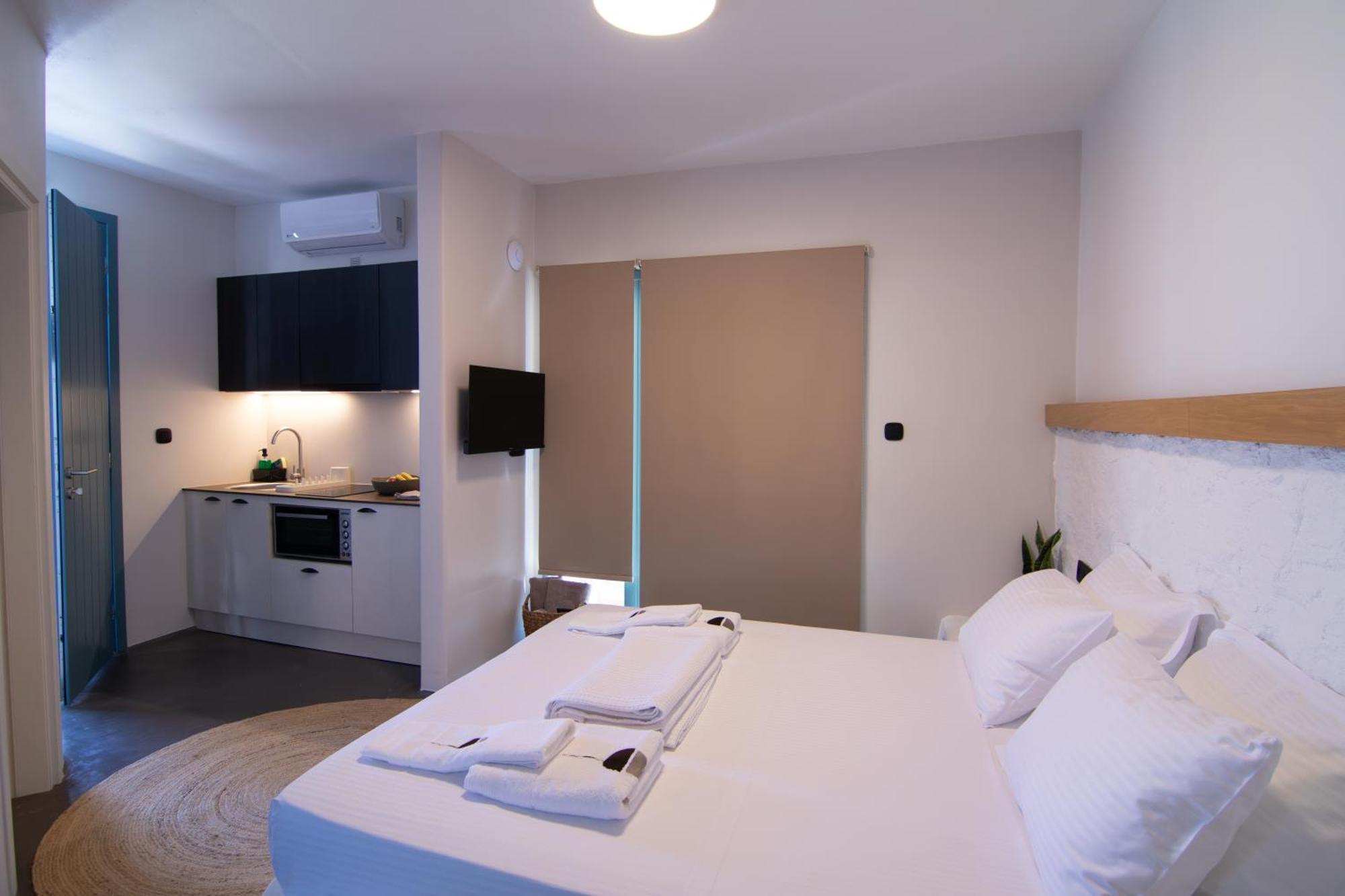 Apartment Thronos