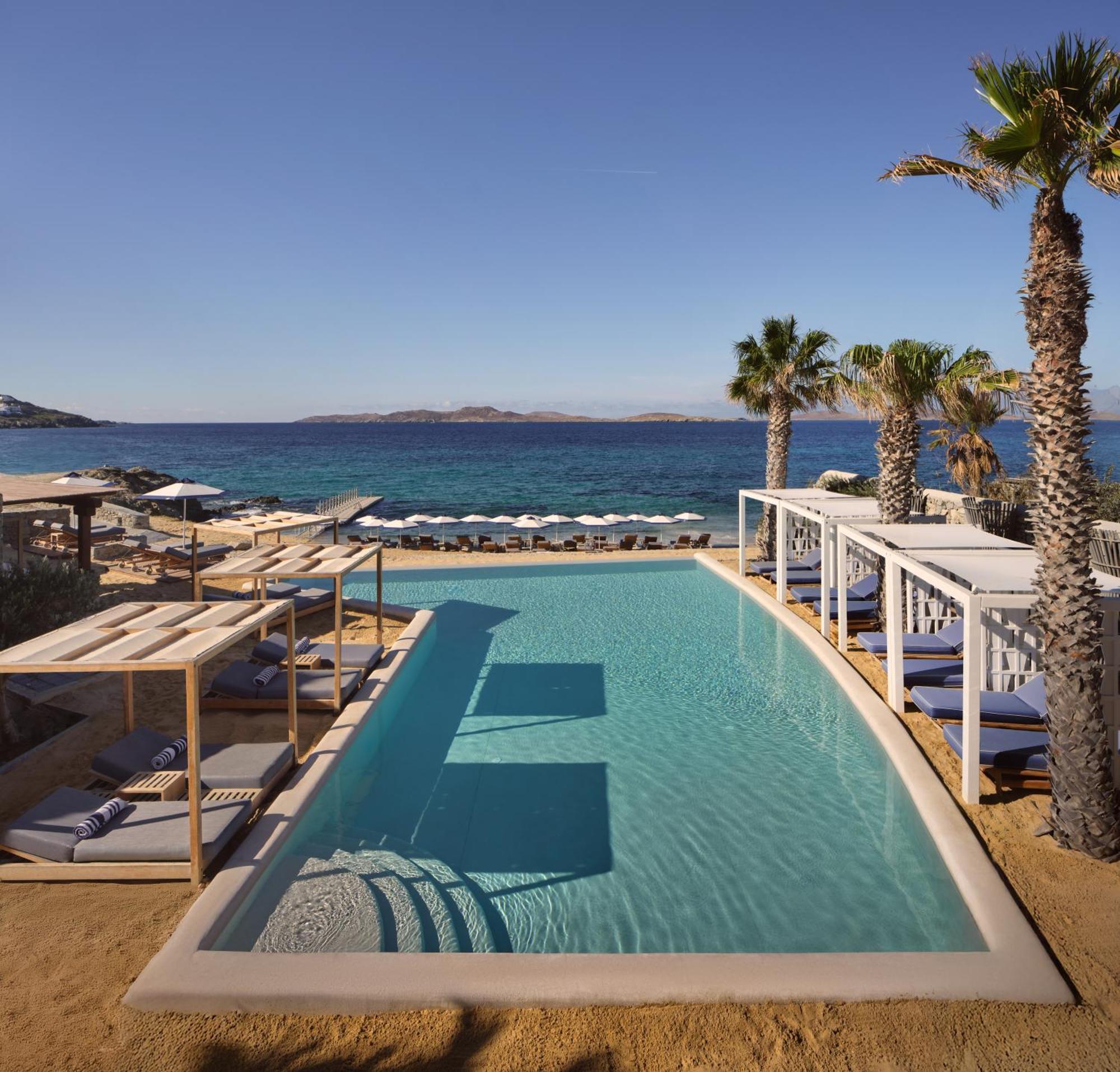 Mykonos Grand & Agios Ioannis Diakoftis
