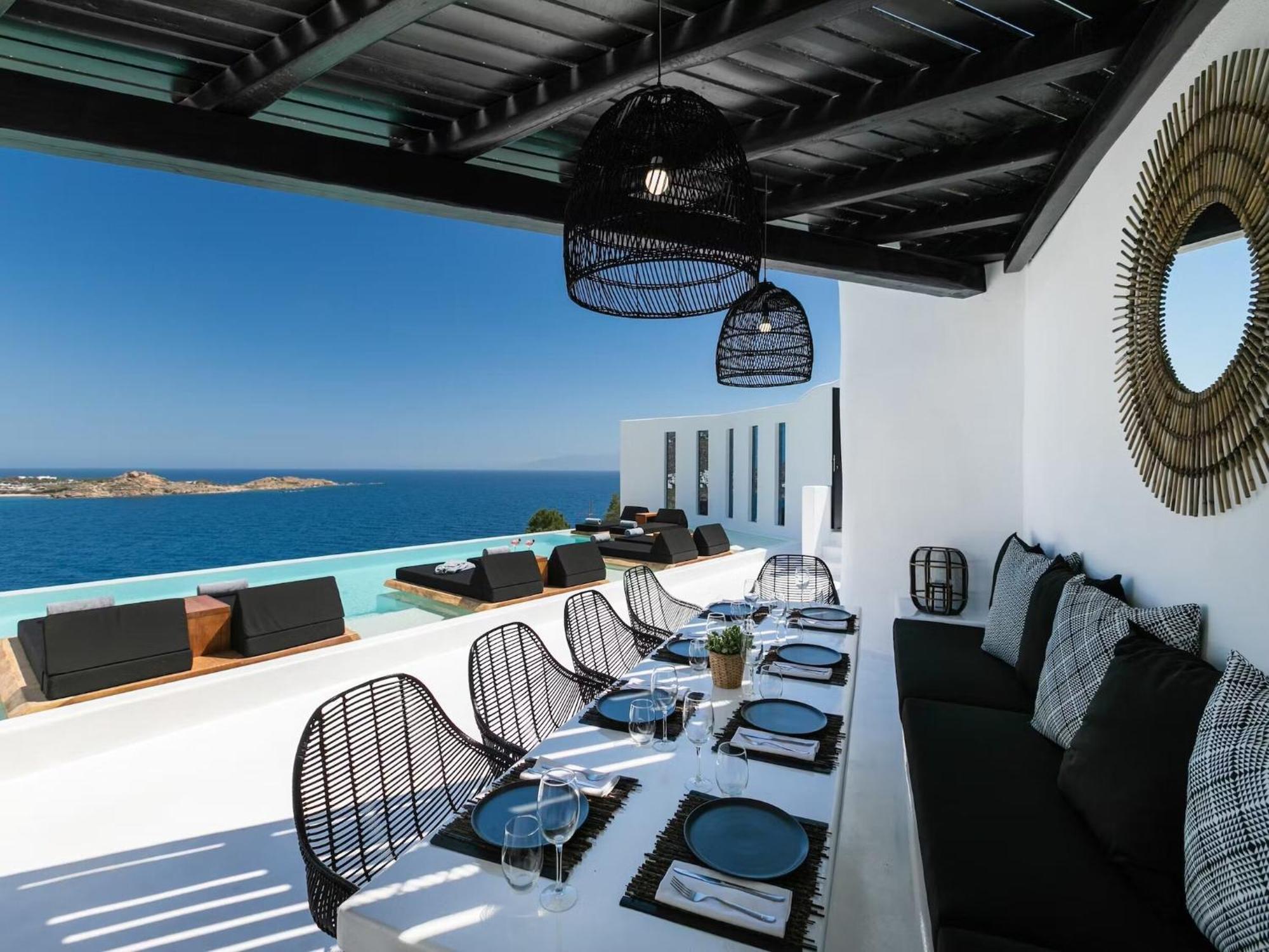With Aegean Sea Views * Psarou (Mykonos)