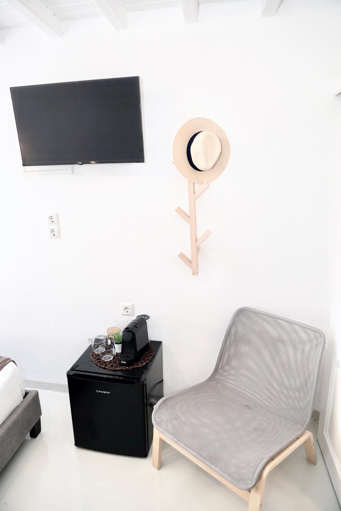 Heart Of The Apartment *