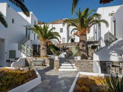 Olia Hotel Tourlos