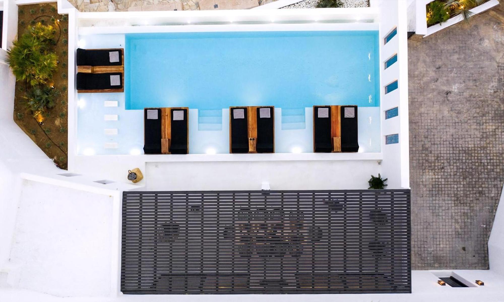 Dazzling Mykonos Lvellie 6 Bedrooms Unique Aegean Sea Views Private Infinity Pool Two Private Jacuzzis Psarou * Psarou (Mykonos)