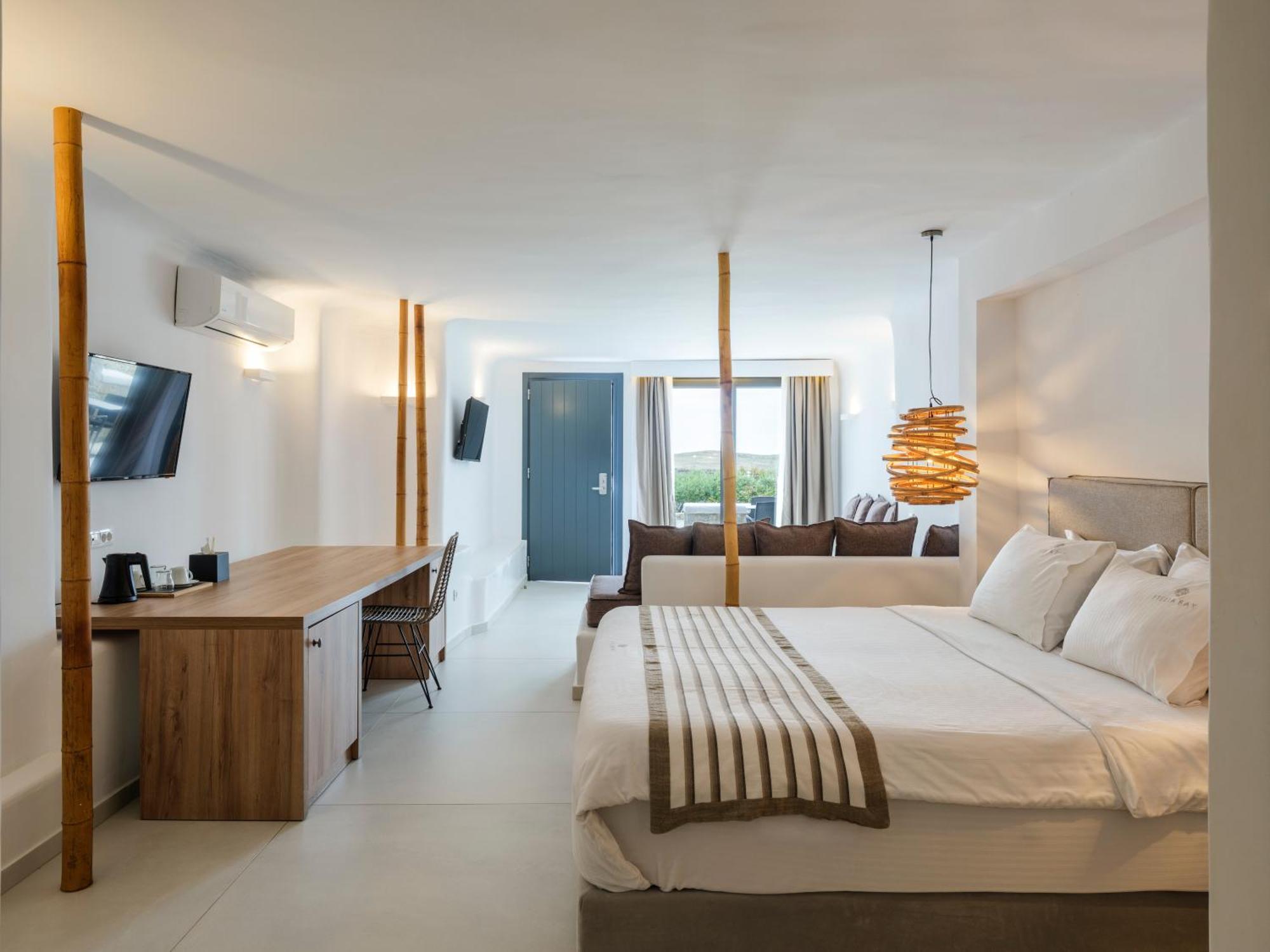 Bay Boutique 4* Ftelia (Mykonos)