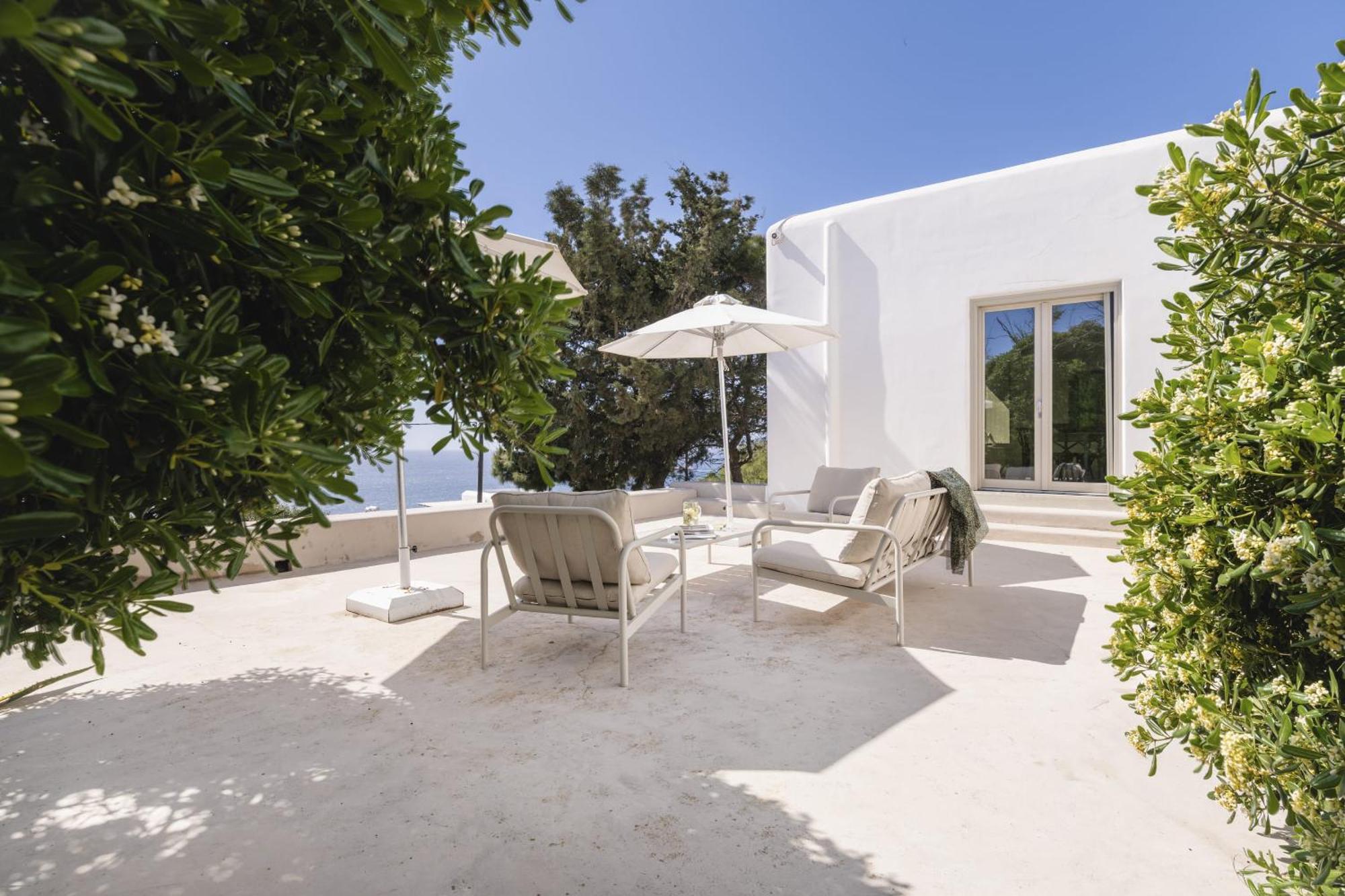 Thalia - 4 Bdrm - In 200m - Mg