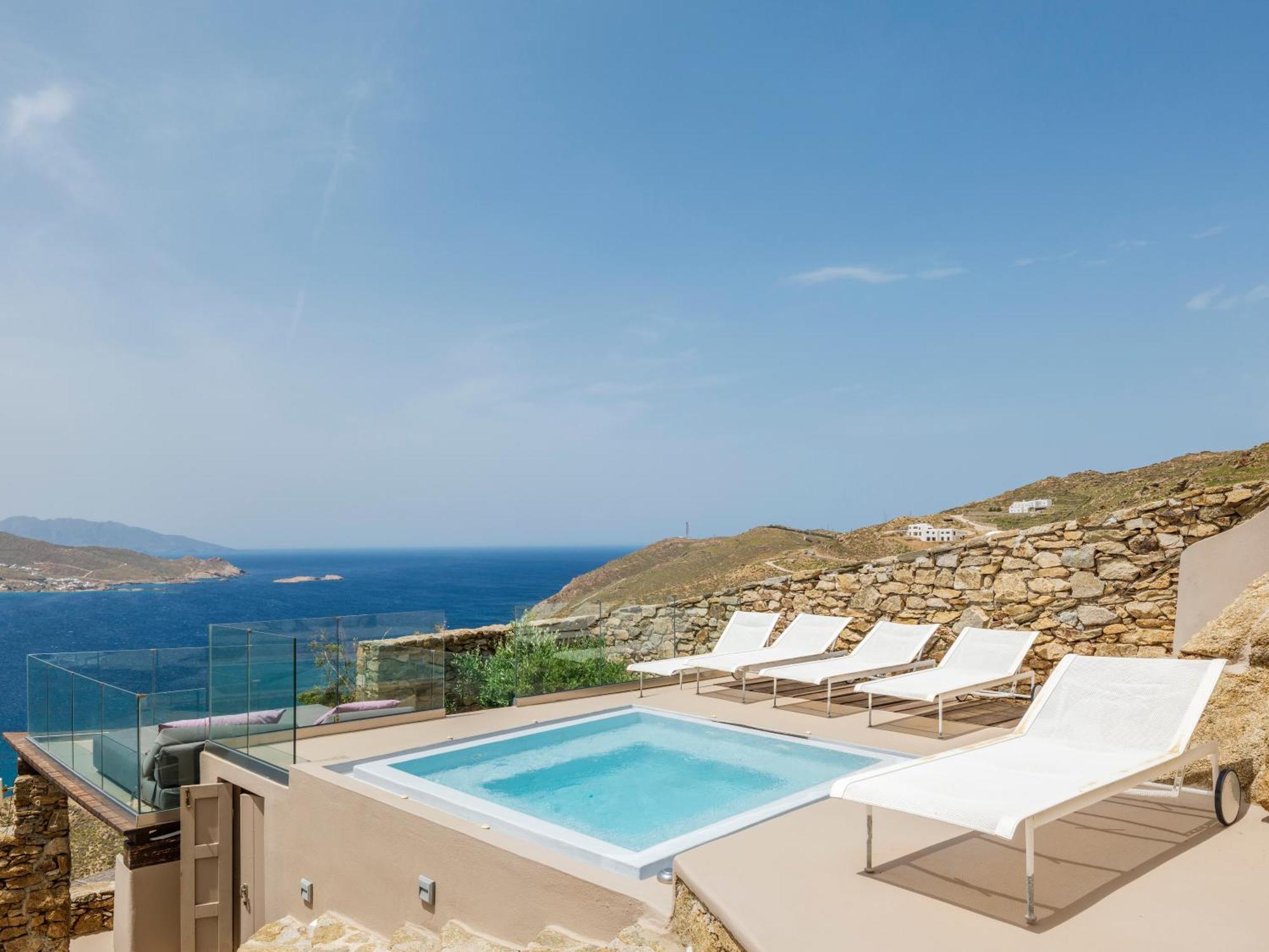Levi's By Ethos Hospitality - Tennis Court * Panormos (Mykonos)