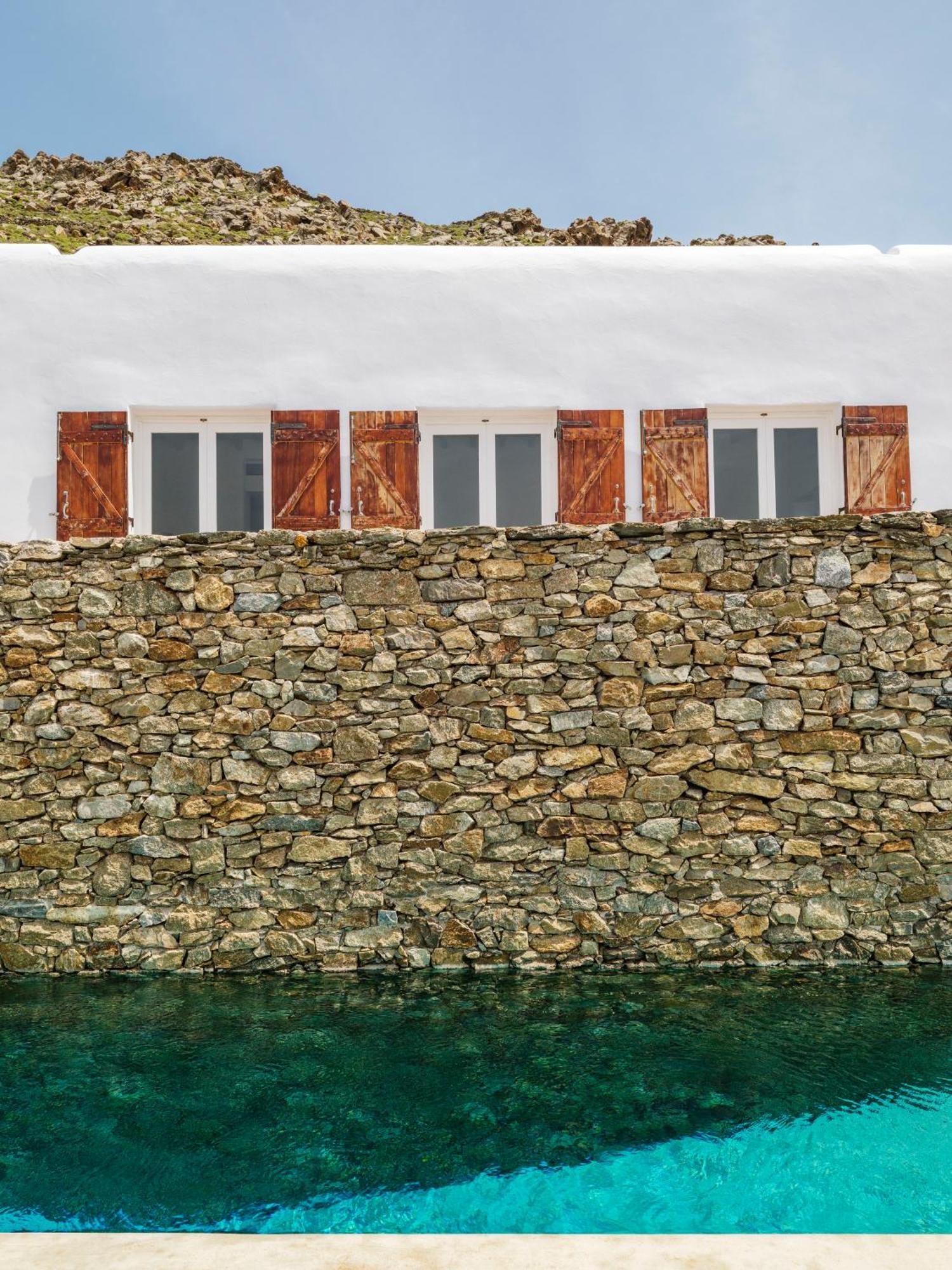 Levi's By Ethos Hospitality - Tennis Court Panormos (Mykonos)