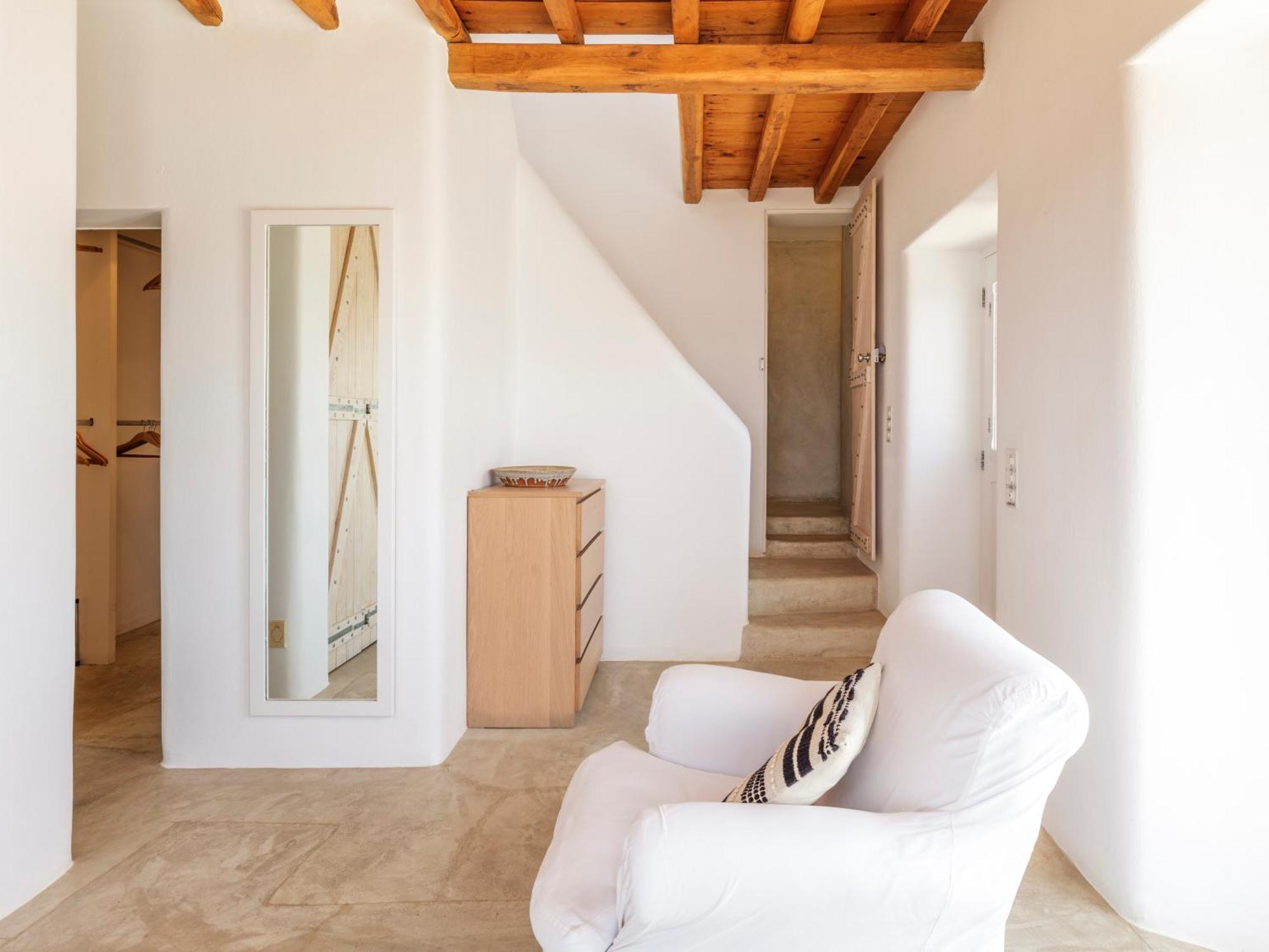 Levi's By Ethos Hospitality - Tennis Court Villa