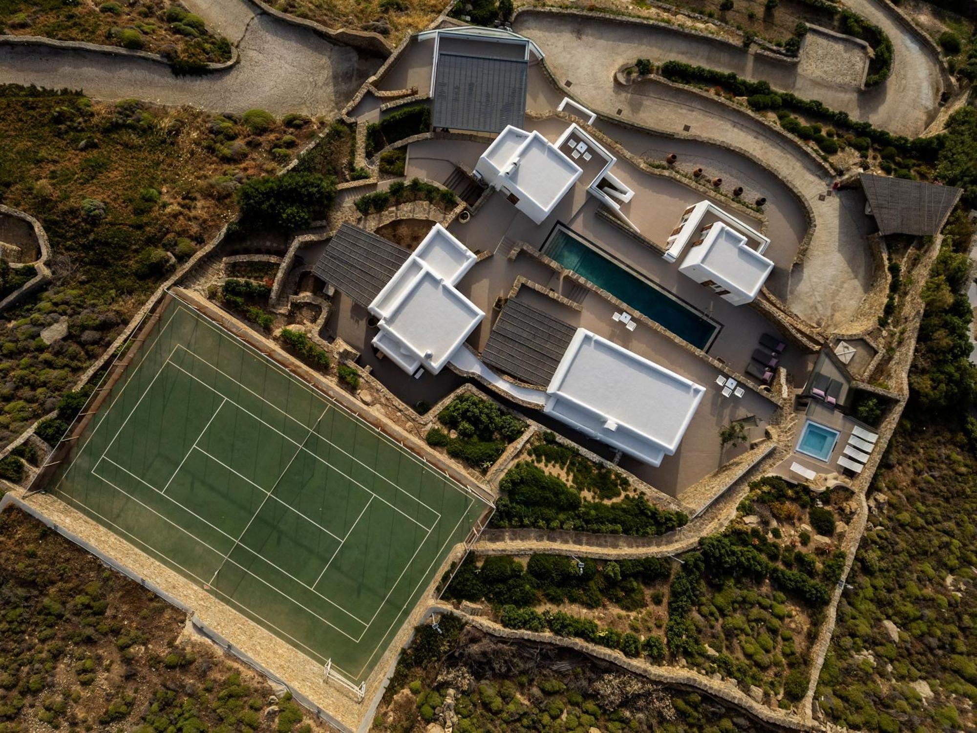 Levi's By Ethos Hospitality - Tennis Court