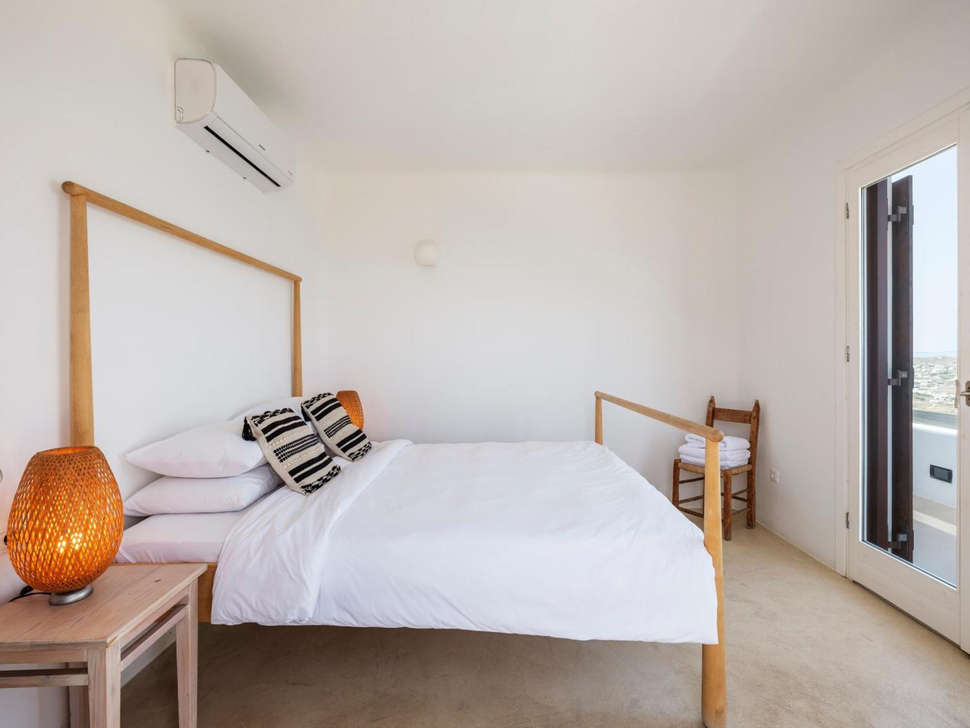 Levi's By Ethos Hospitality - Tennis Court Panormos (Mykonos)
