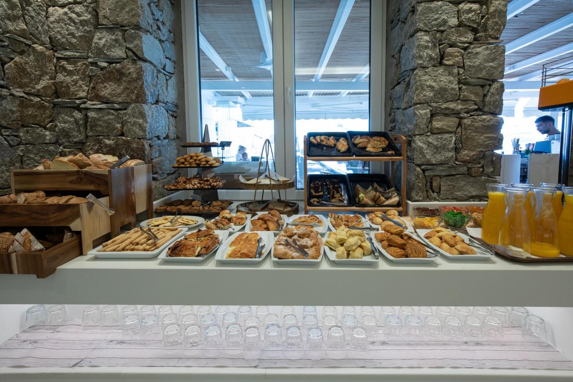 Acrogiali Beachfront Mykonos 4* Platys Gialos (Mykonos)