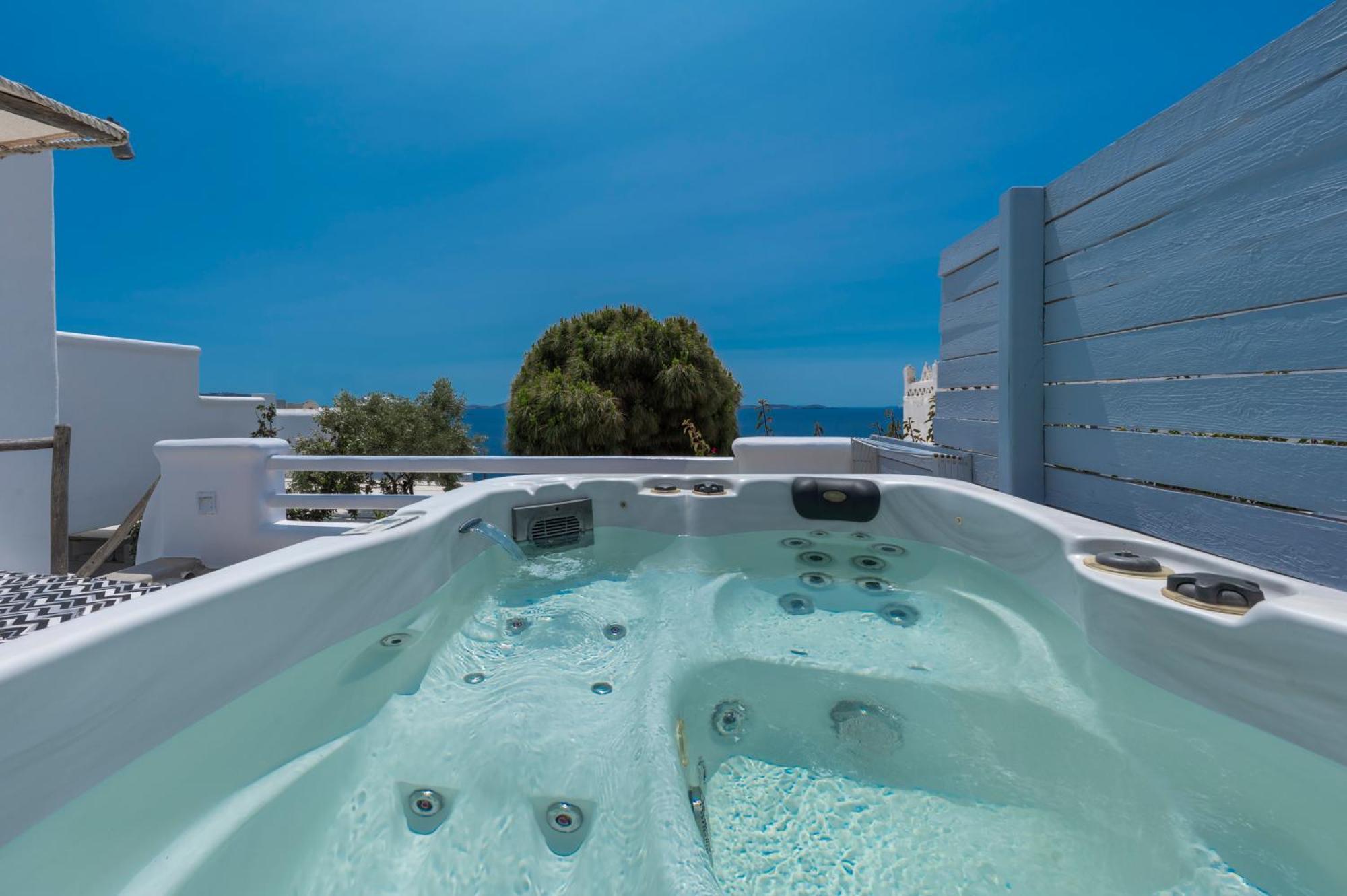 Flaskos Luxury Suites Aparthotel Agios Stefanos (Mykonos)