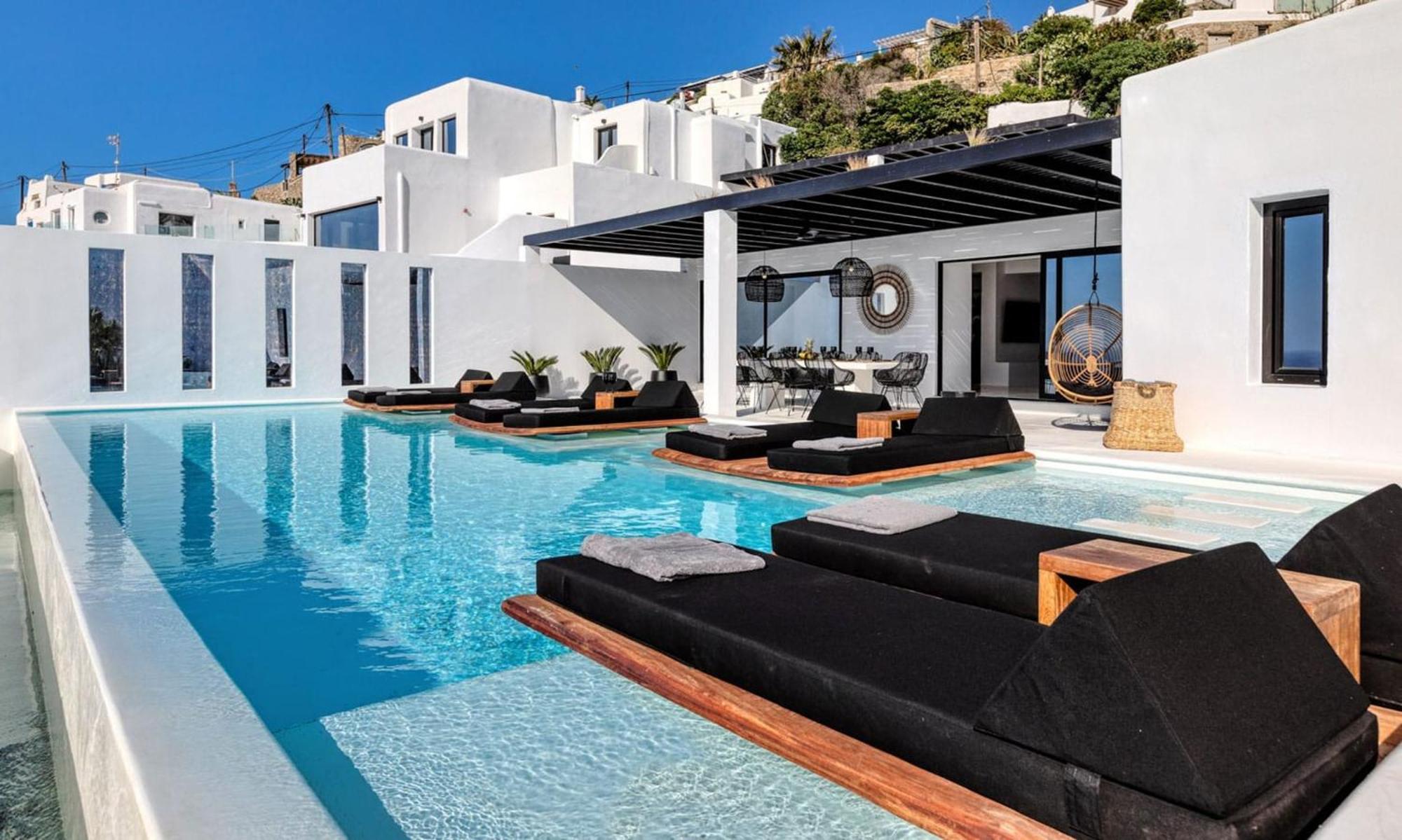 Dazzling Mykonos Lvellie 6 Bedrooms Unique Aegean Sea Views Private Infinity Pool Two Private Jacuzzis Psarou * Psarou (Mykonos)