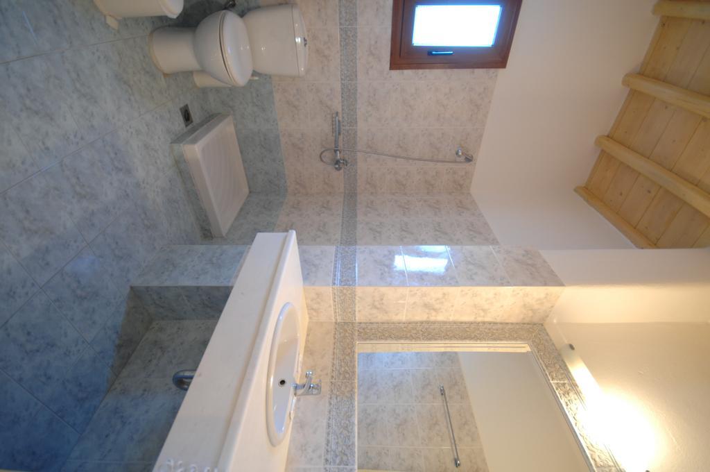 Apartment Petinaros
