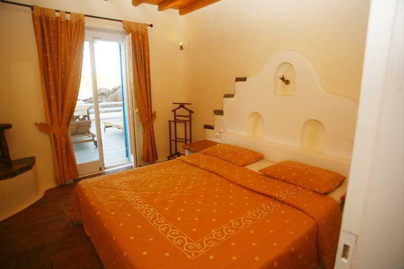 Mykonos Lolita, A Grecotel To Live Mykonos Town