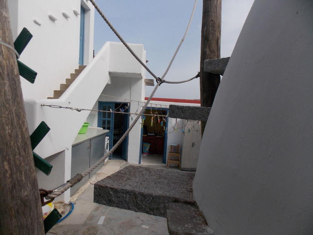 & Rania Aparthotel