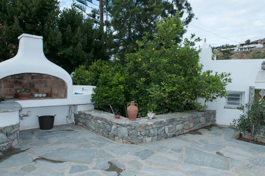 Andriani's Guest house