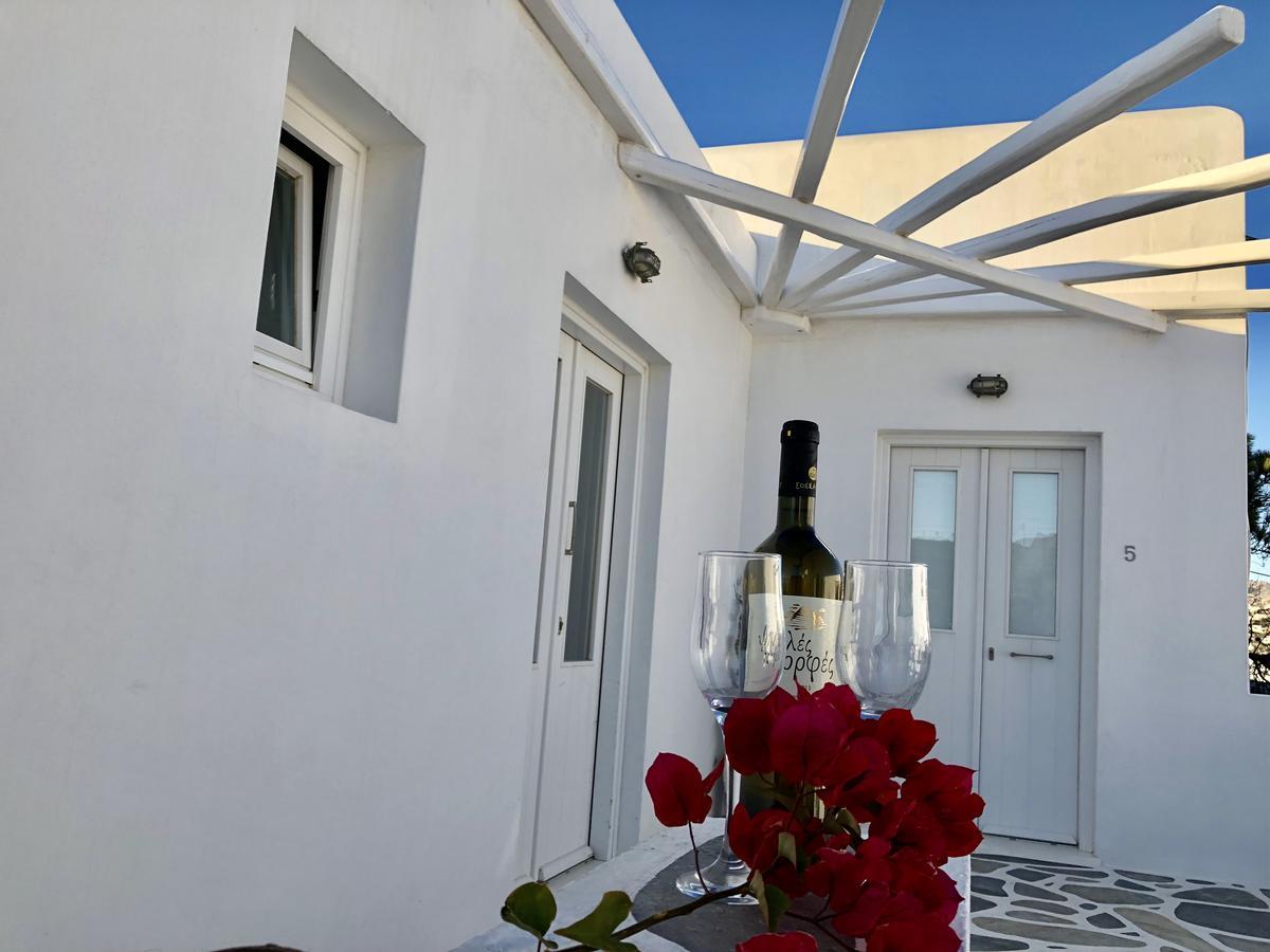 Casa de hóspedes White Myth 2*