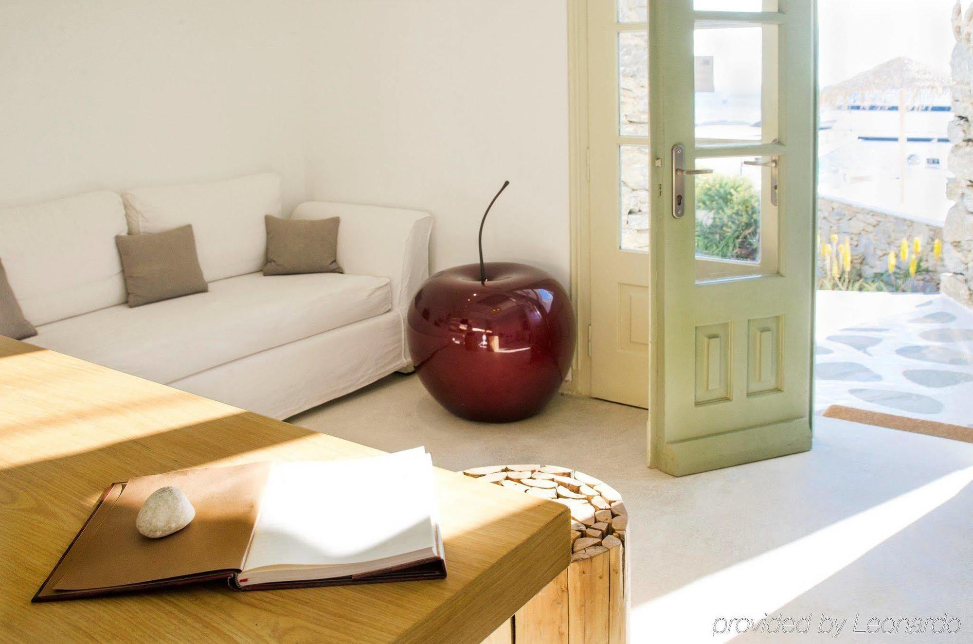 Olia Hotel 3*