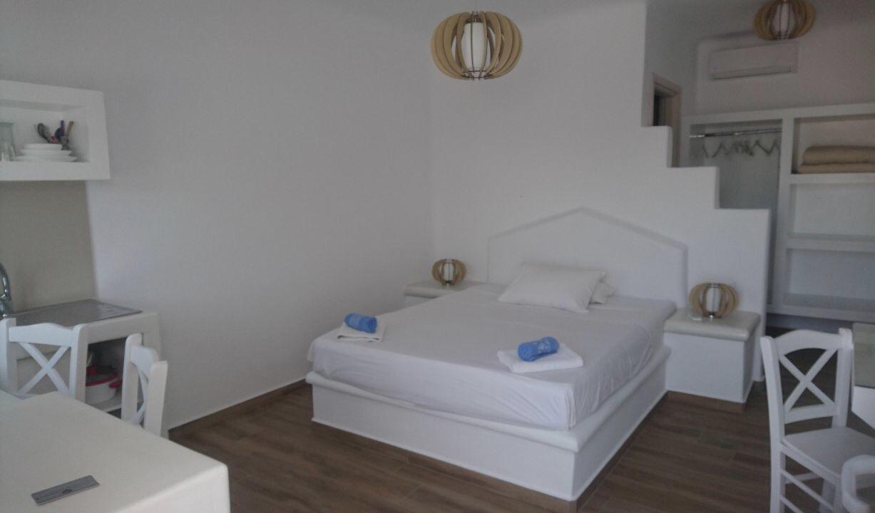 Kumarou * Glastros (Mykonos)