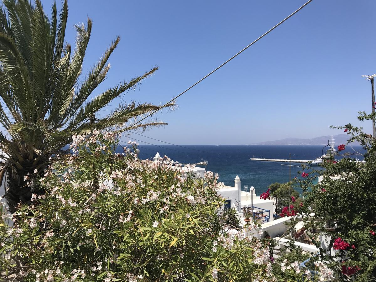 & Rania Aparthotel