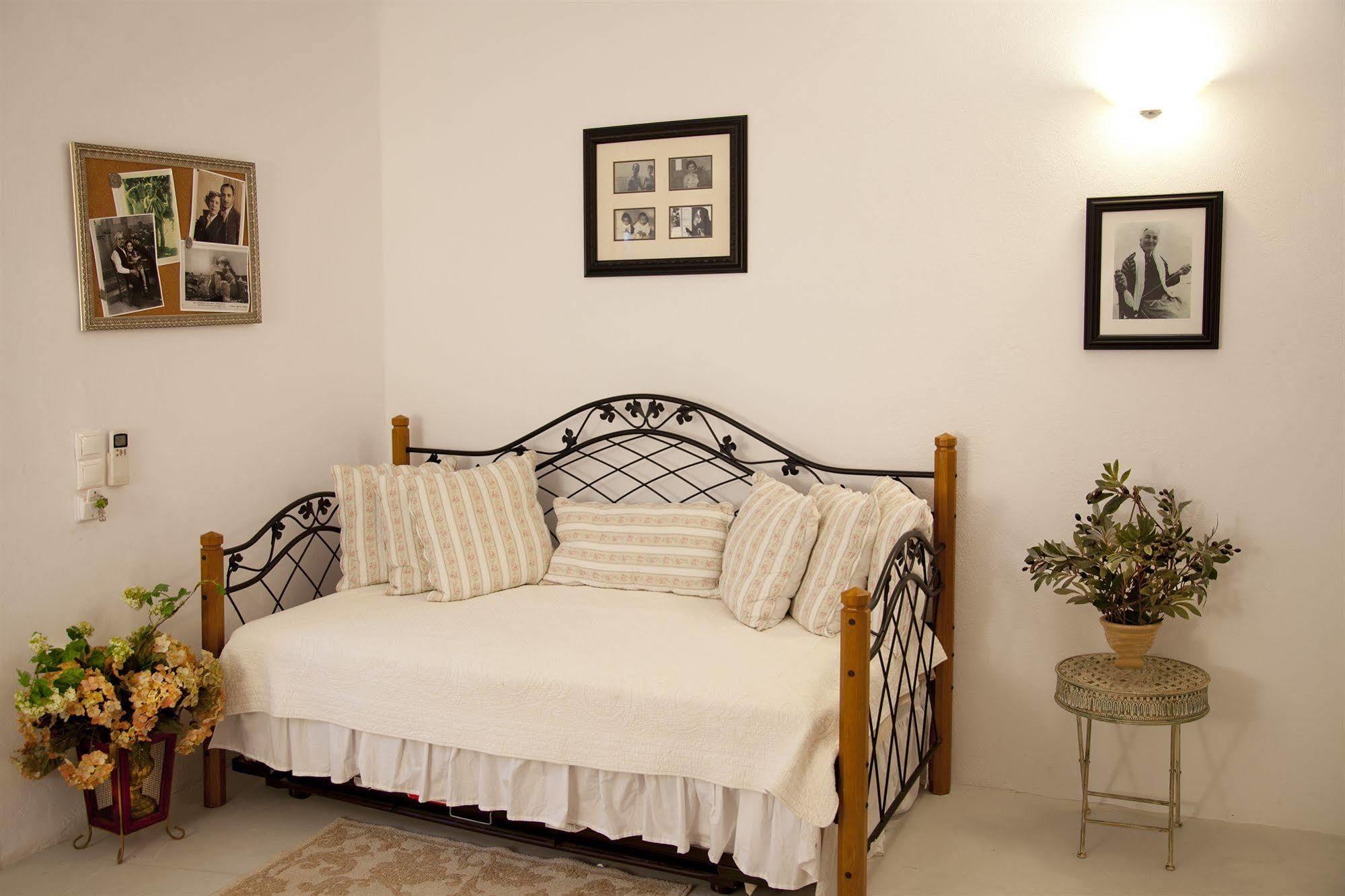 Elenis Village 3* Mykonos Town