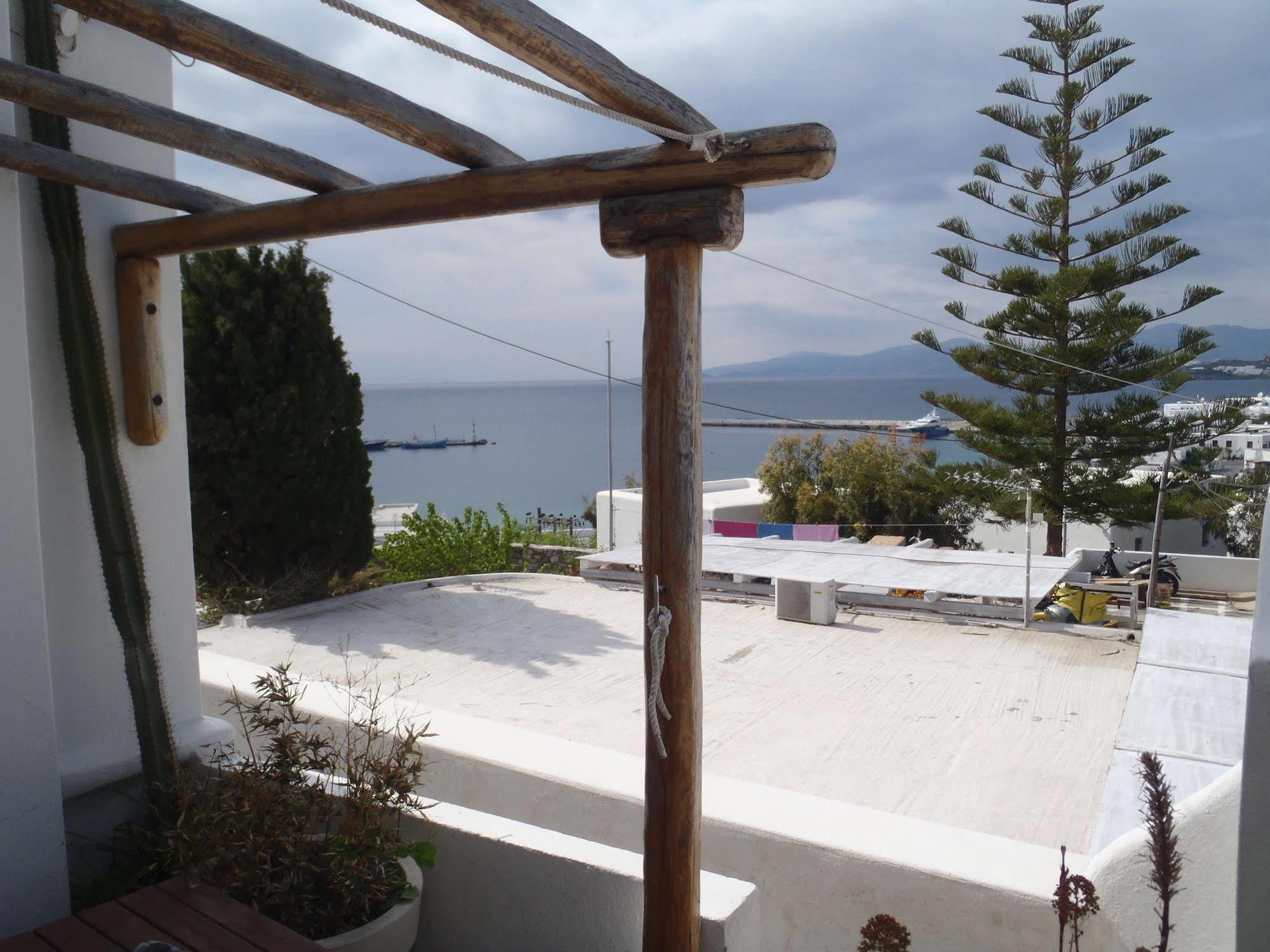 & Rania Aparthotel 3*