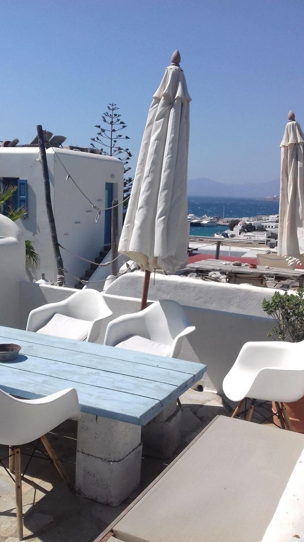 Aparthotel & Rania 3*