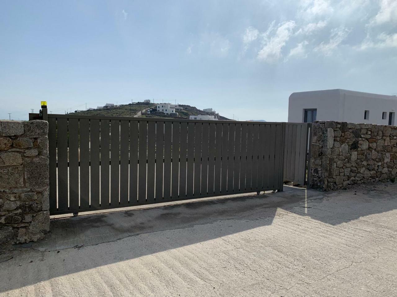 Nikoi Mykonos Town