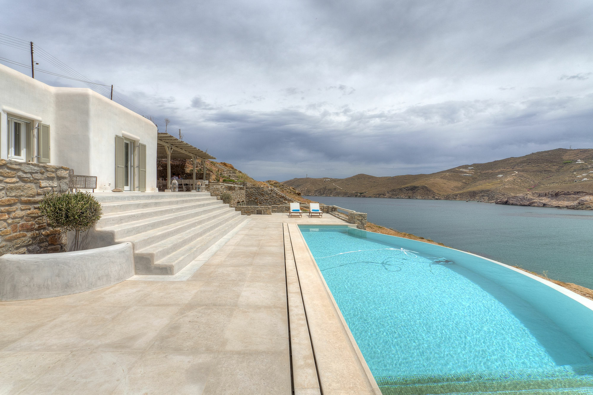 Villa Barbarossa - Elegant Beachfront Retreat With Heated Pool & Outdoor Gym Ftelia (Mykonos)