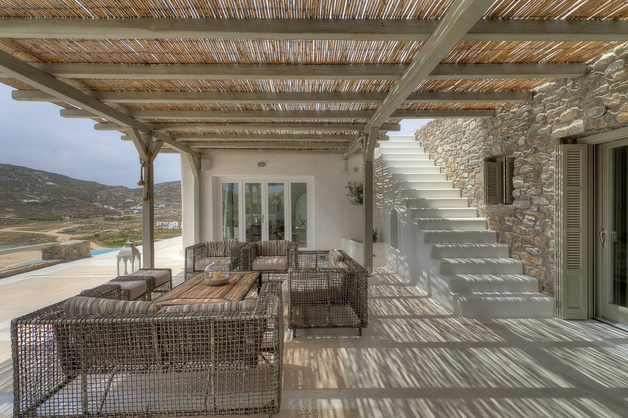 Barbarossa - Elegant Beachfront Retreat With Heated Pool & Outdoor Gym