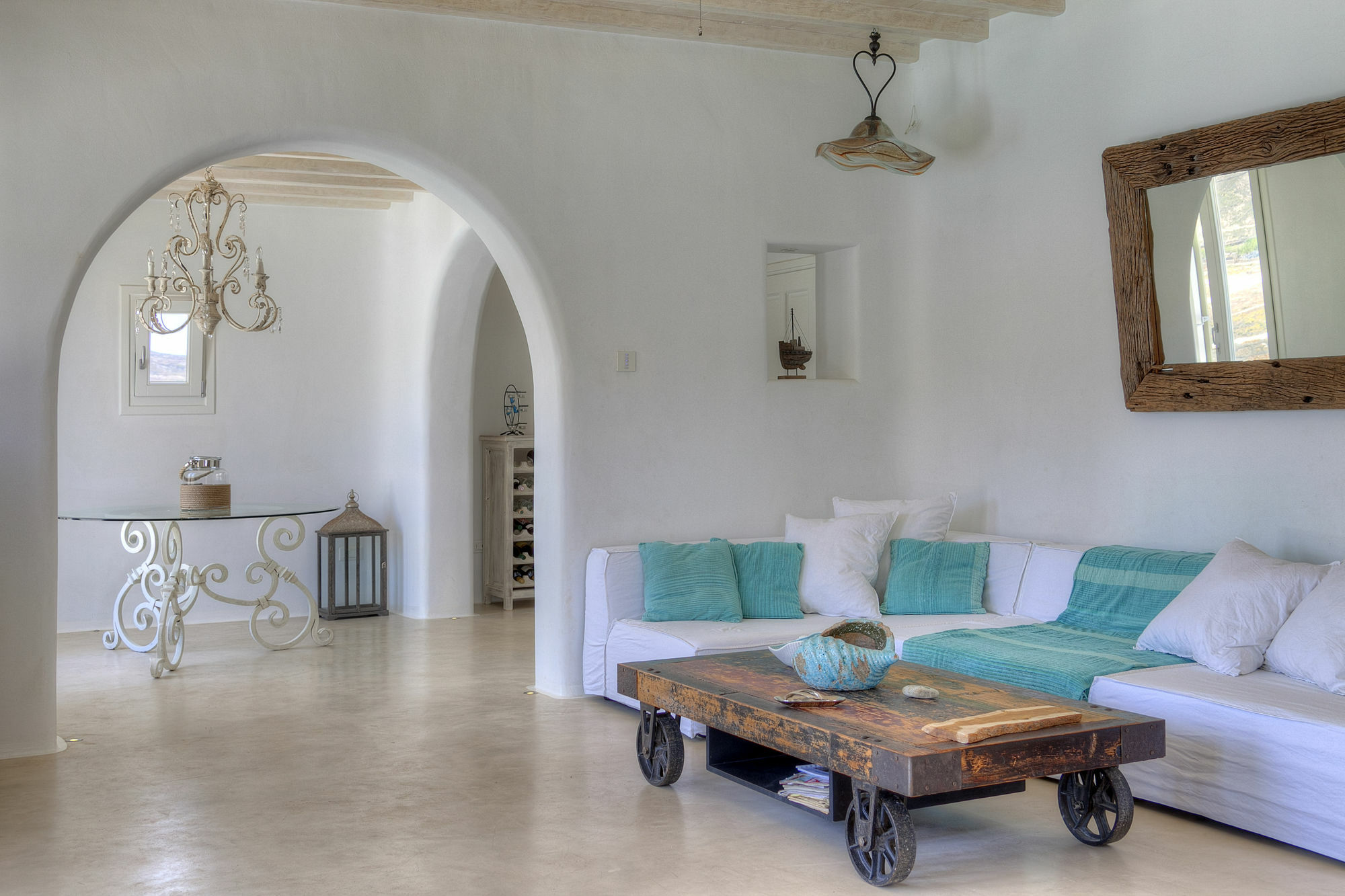Barbarossa - Elegant Beachfront Retreat With Heated Pool & Outdoor Gym Villa