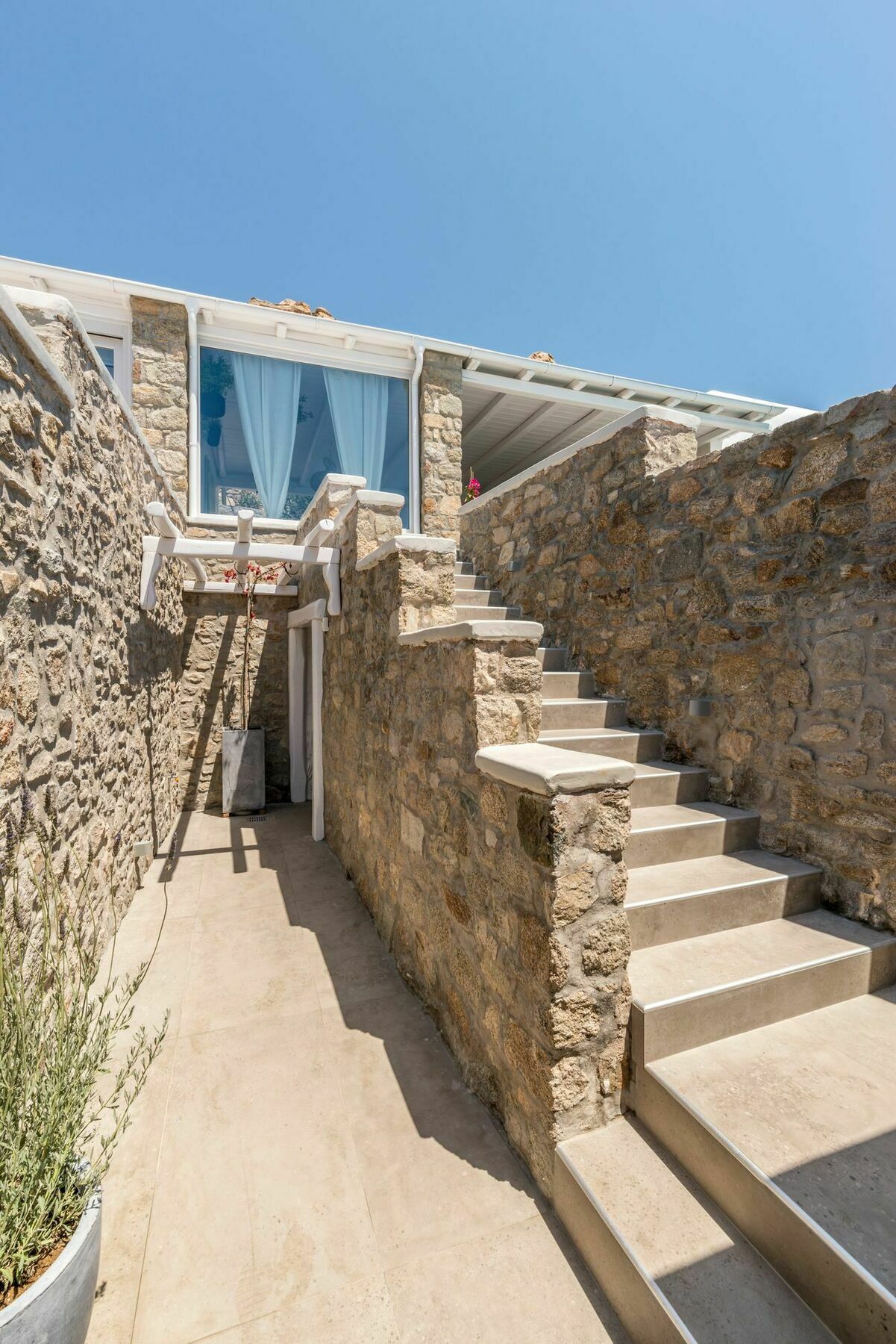 Daloli Villa
