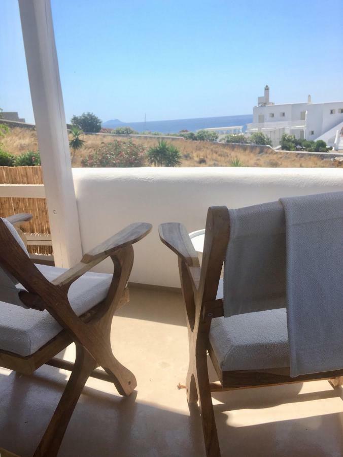 Luxury White Maisonette * Kalafatis