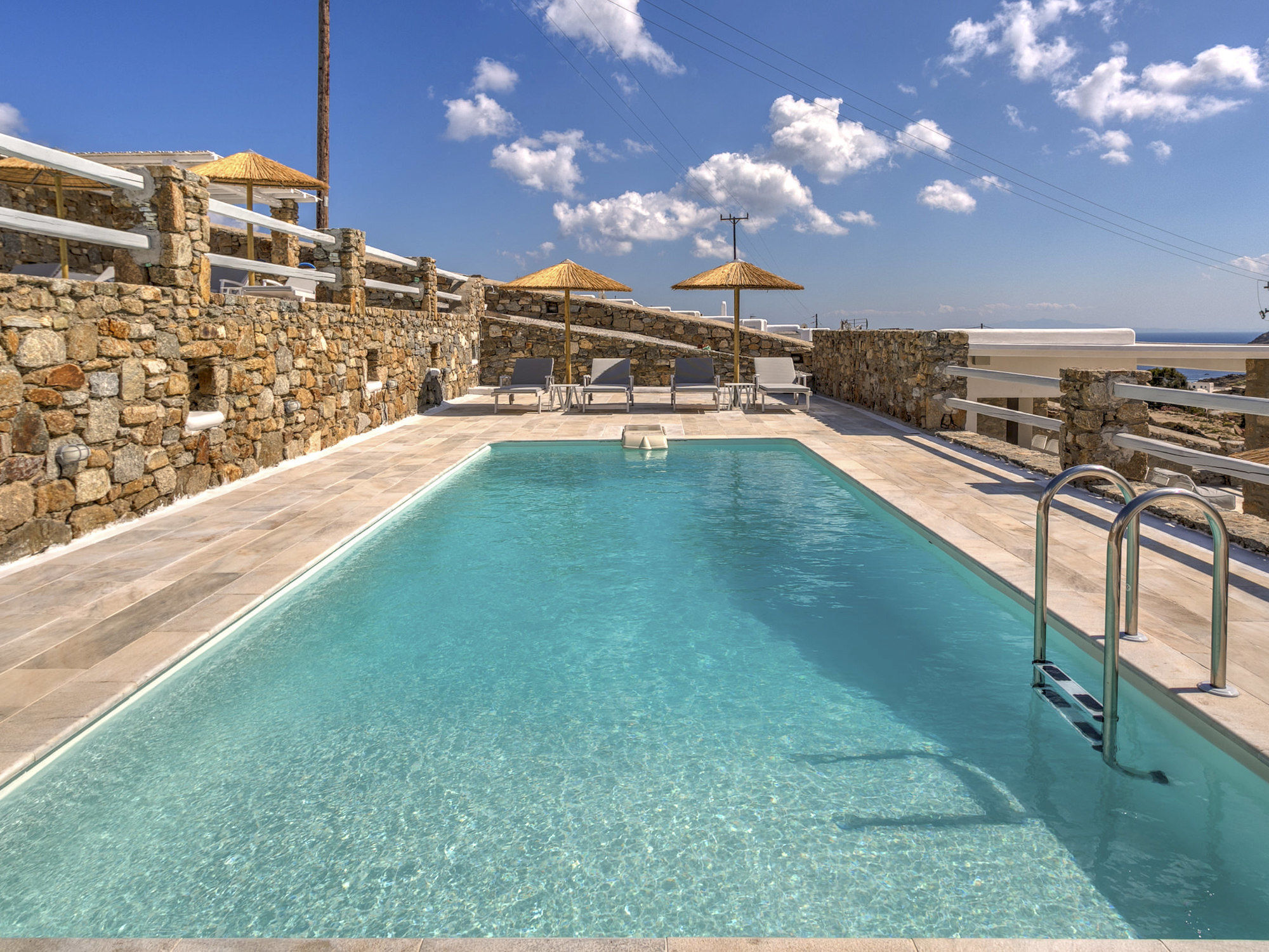 Senses Luxury &