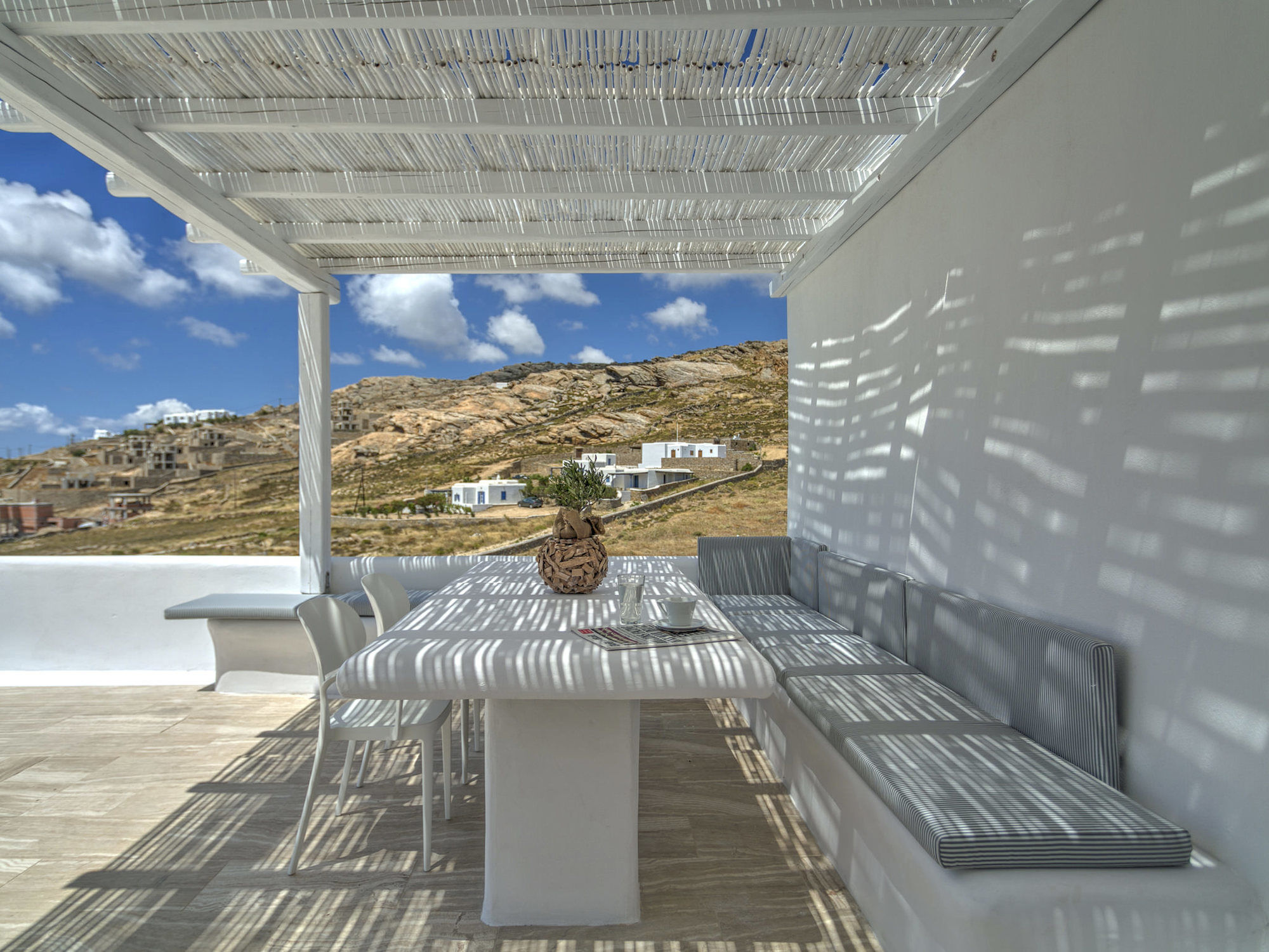 Senses Luxury &