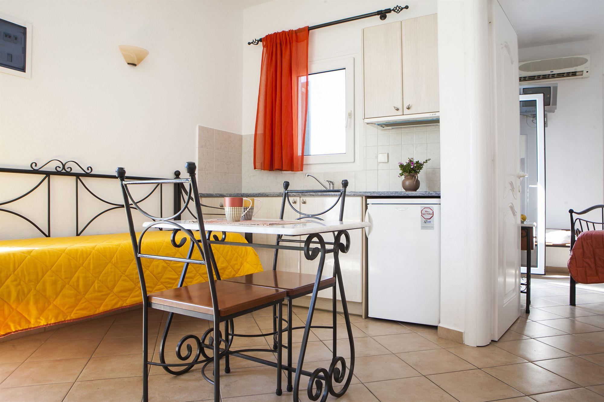 Hotel Asteri Ornos (Mykonos)